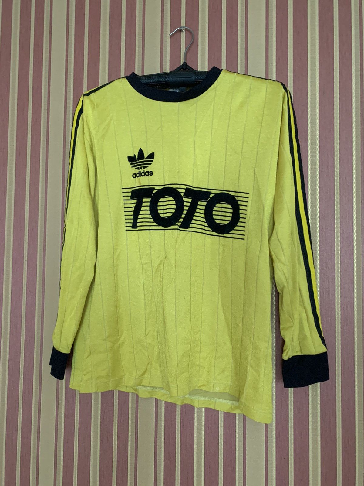 Adidas ADIDAS 90s GOALKEEPER FOOTBALL SHIRT SOCCER JERSEY sz XL MEN Size US XL / EU 56 / 4 - 2 Thumbnail