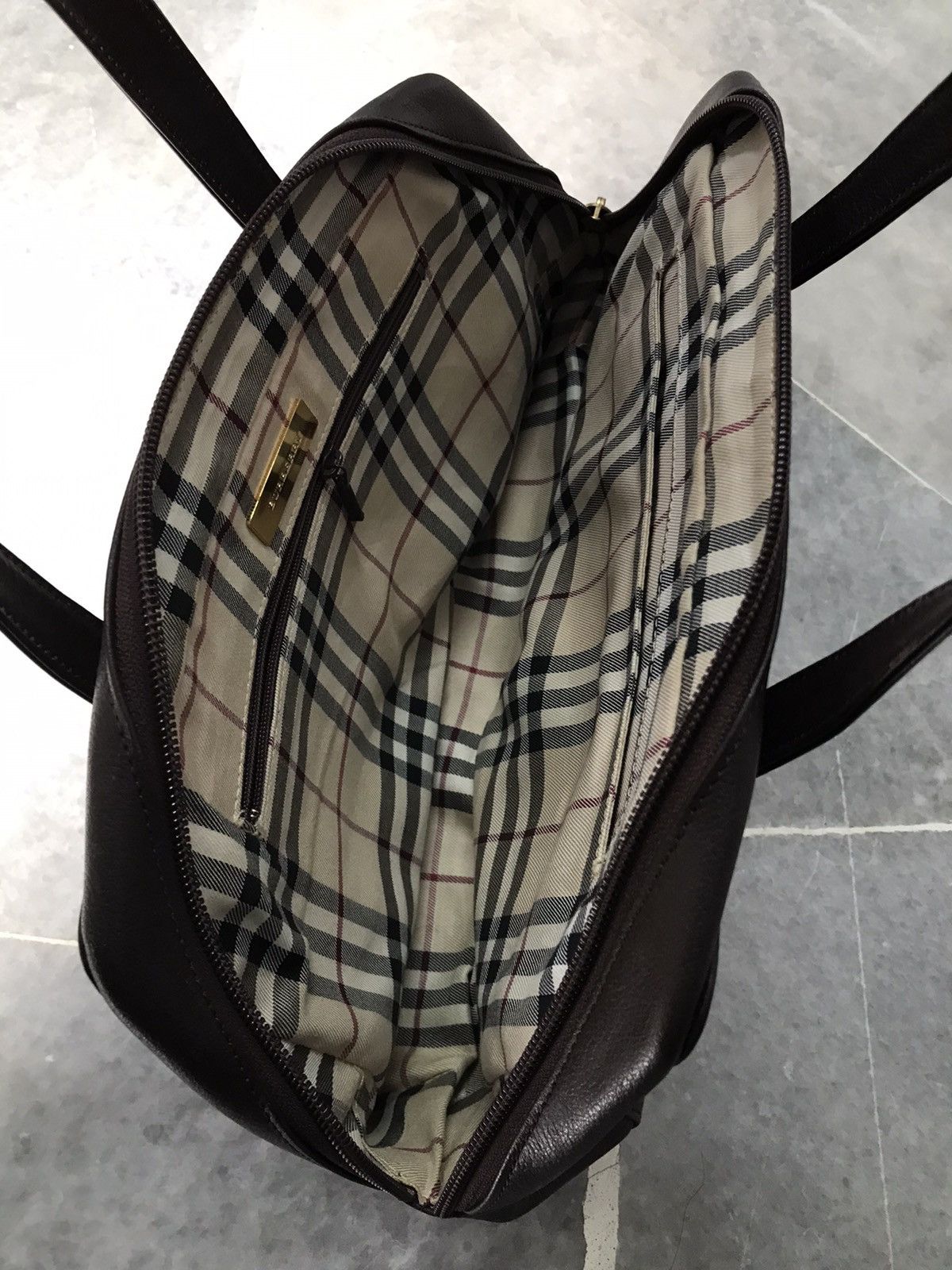Burberry Burberry Handbag Brown Leather Size ONE SIZE - 2 Thumbnail