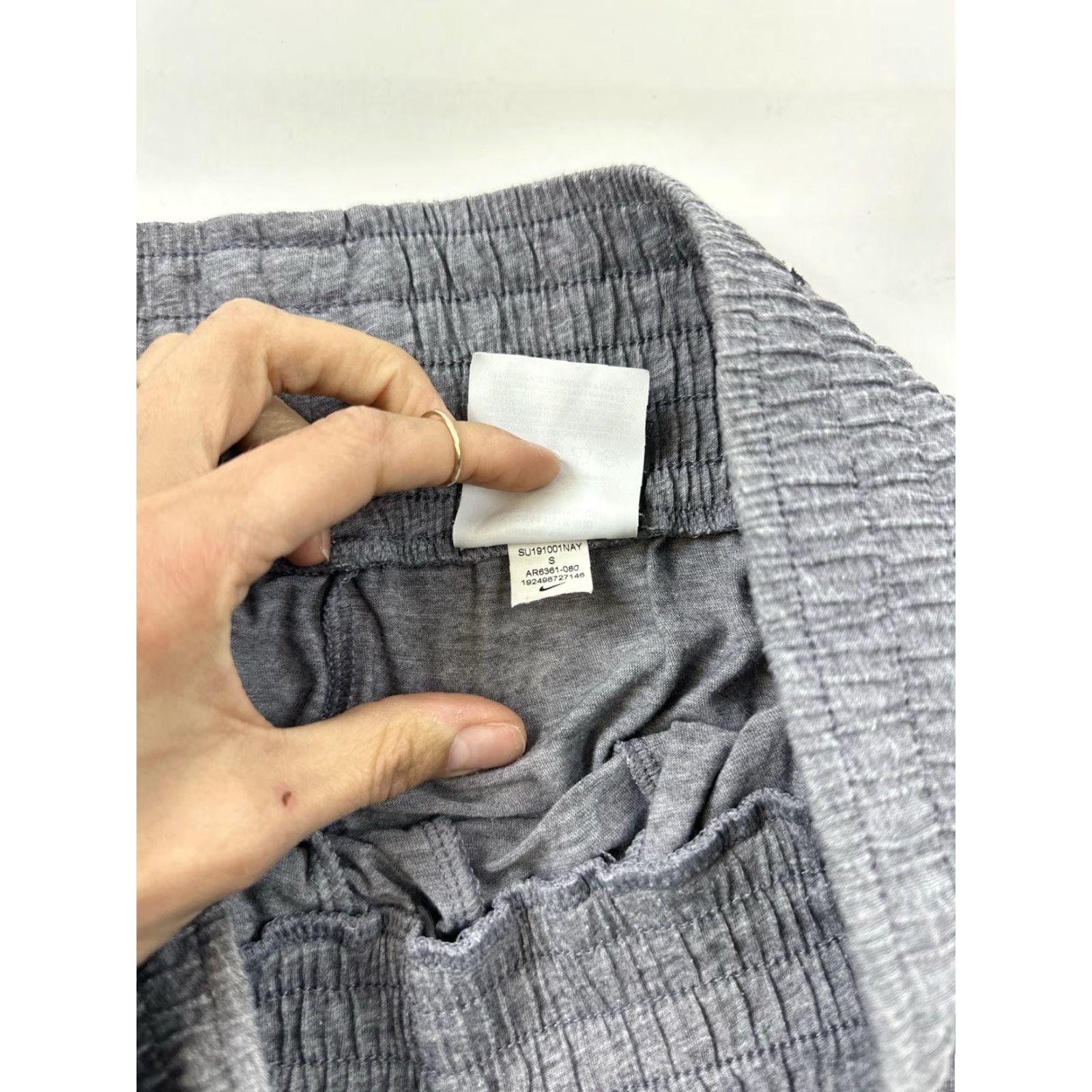 Nike Nike Shorts Women S Grey Dri Fit Training Athletic Elastic Waist Cross Training Gym Soccer Running Jogging Colorful Logo 90s? Size 28" / US 6 / IT 42 - 6 Thumbnail