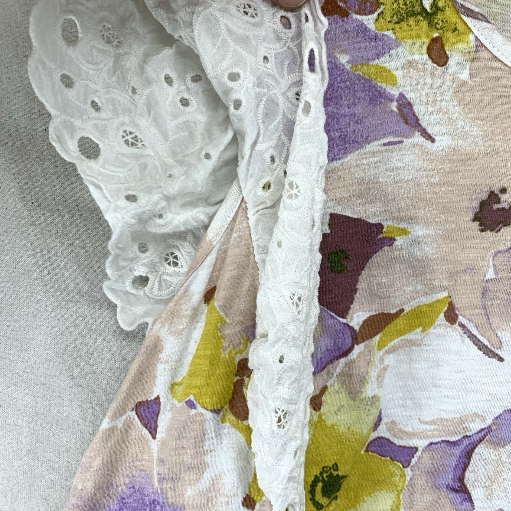 Vintage VINTAGE Women's 2X Cotton T-Shirt Casual 60s 70s Floral Lace Eyelet Cap Sleeves Purple Retro LC Lauren Conrad Size XXL / US 16-18 / IT 52-54 - 7 Thumbnail