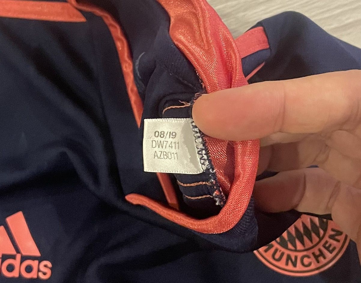 Adidas Adidas 2020/21 Bayern Munich Soccer Jersey Men’s Size Medium Size US M / EU 48-50 / 2 - 4 Thumbnail