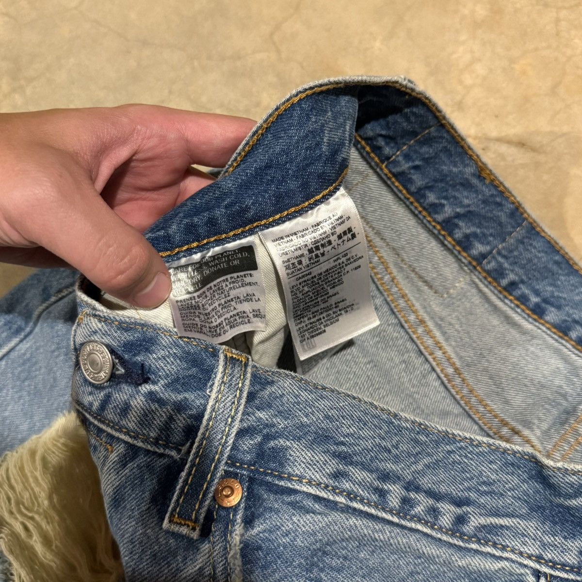 Levi's Levi’s 501 Distressed Thrashed Jeans Skater Grunge ERD Y2K Size US 32 / EU 48 - 8 Thumbnail