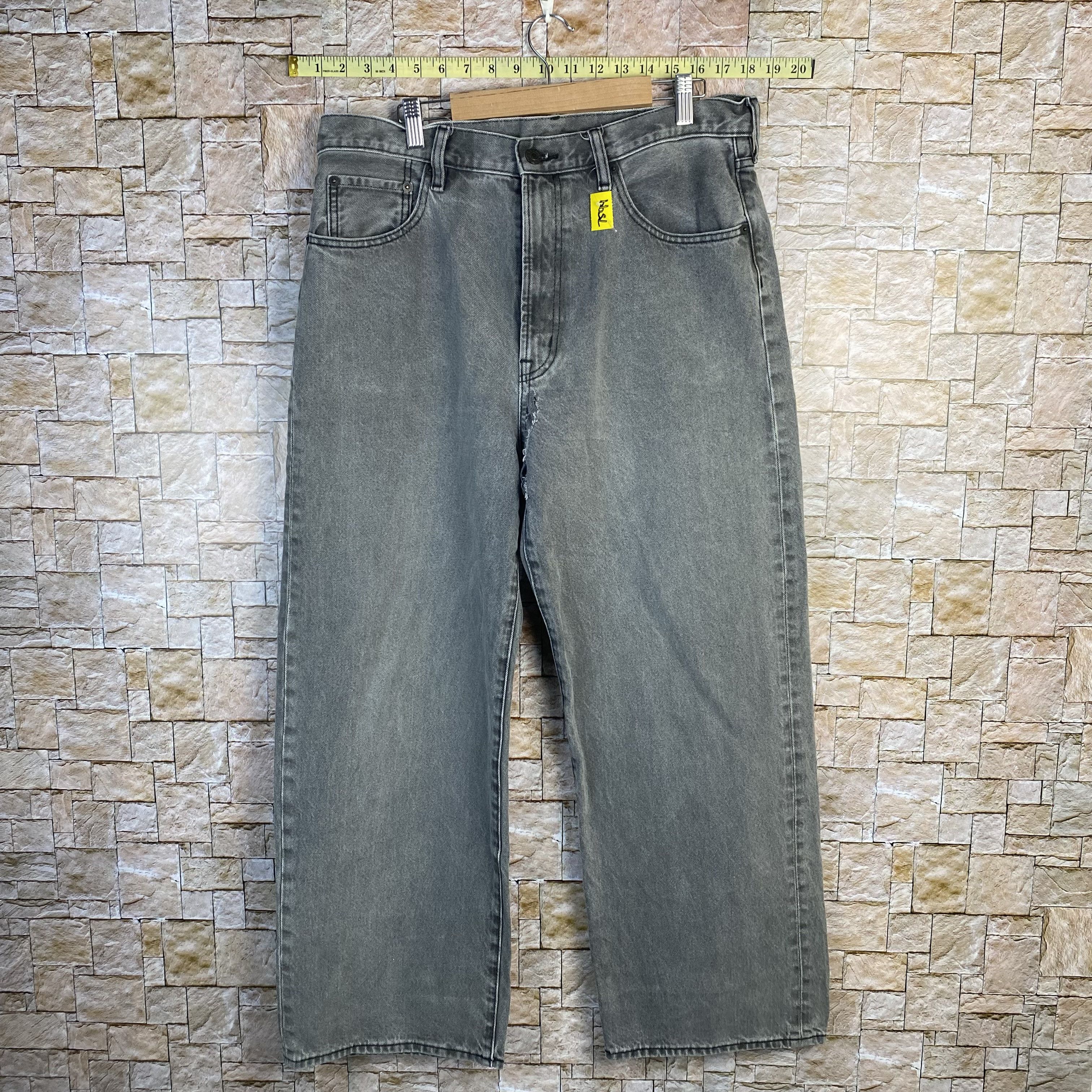 Japanese Brand GU japan grey Denim vintage Pants #7594 Size US 34 / EU 50 - 1 Thumbnail
