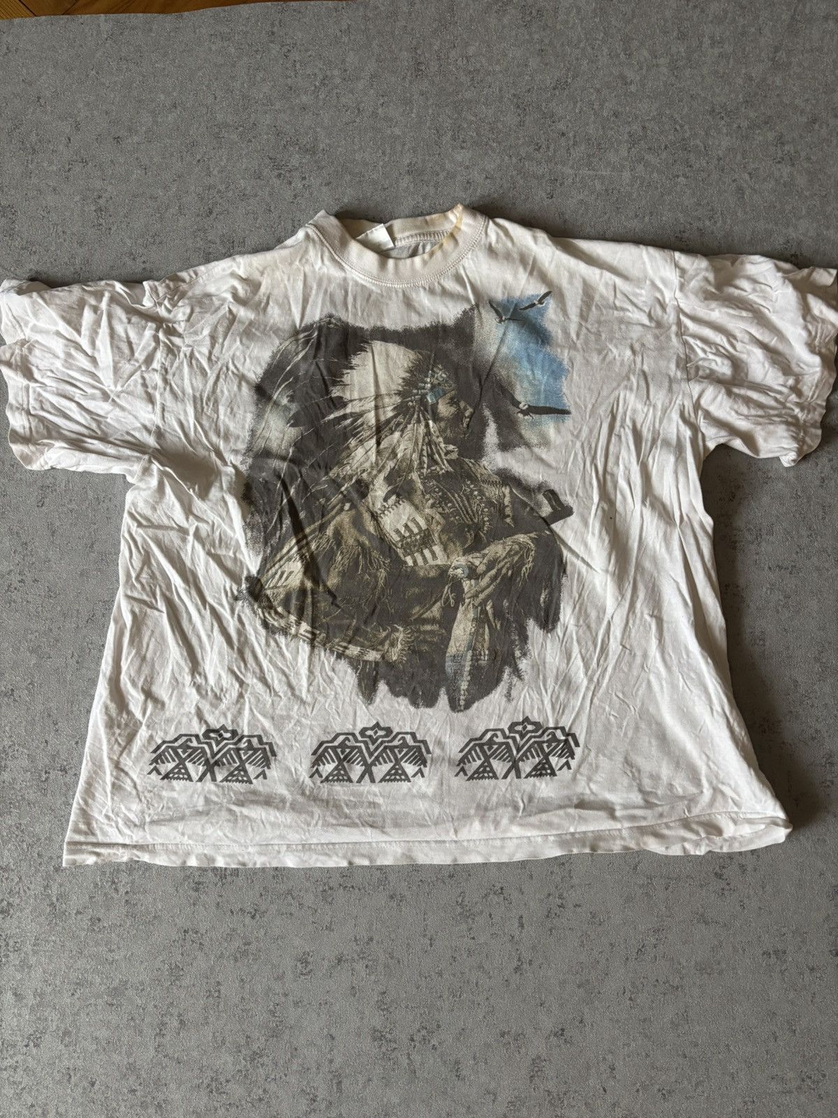 Vintage VINTAGE DISTRESSED APACHE TEE Size US M / EU 48-50 / 2 - 1 Thumbnail