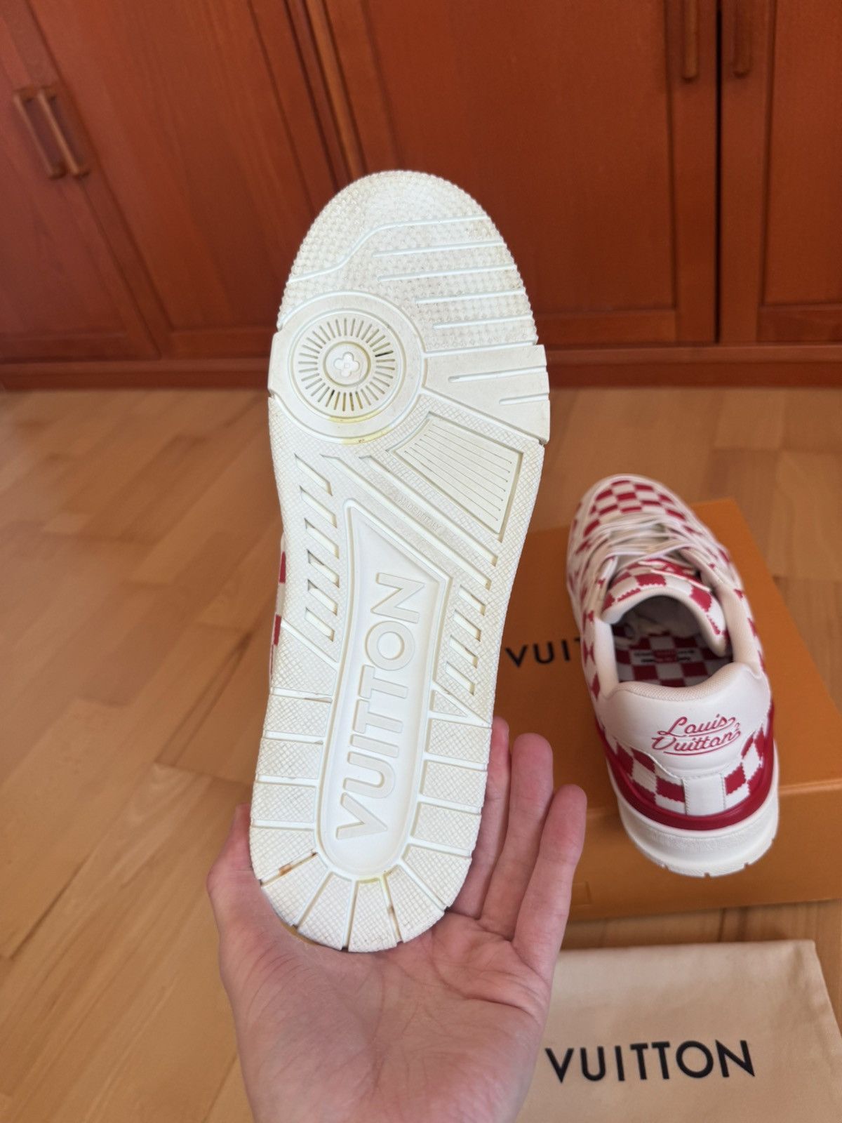 Louis Vuitton Louis Vuitton X Nigo LV Trainer Red White Damier Size US 10 / EU 43 - 10 Thumbnail