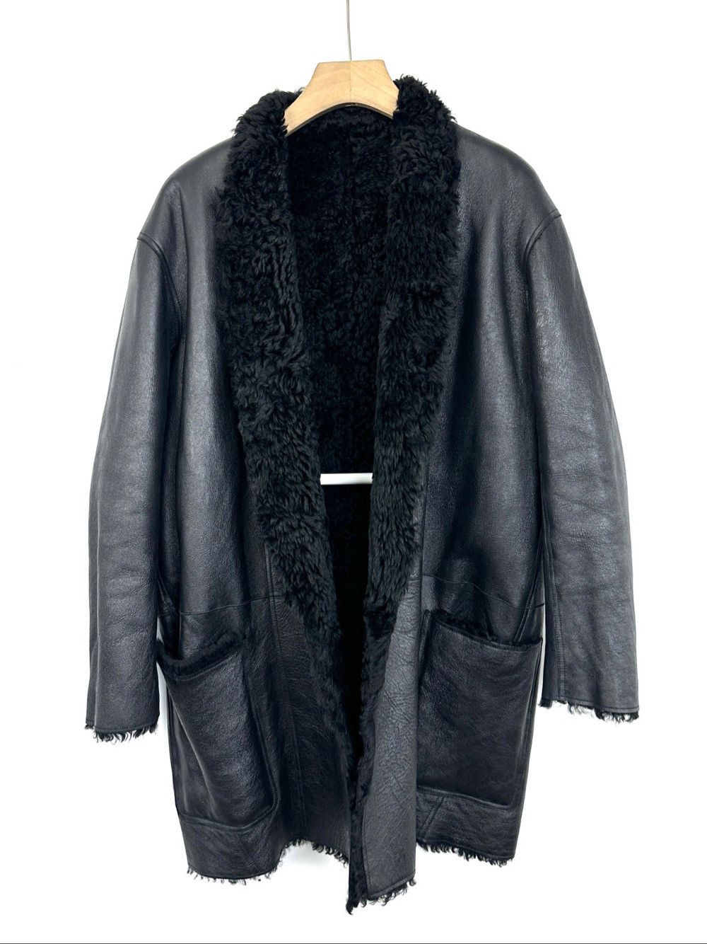 Celine Celine Reversible Shearling Coat Size 40 Size M / US 6-8 / IT 42-44 - 1 Thumbnail