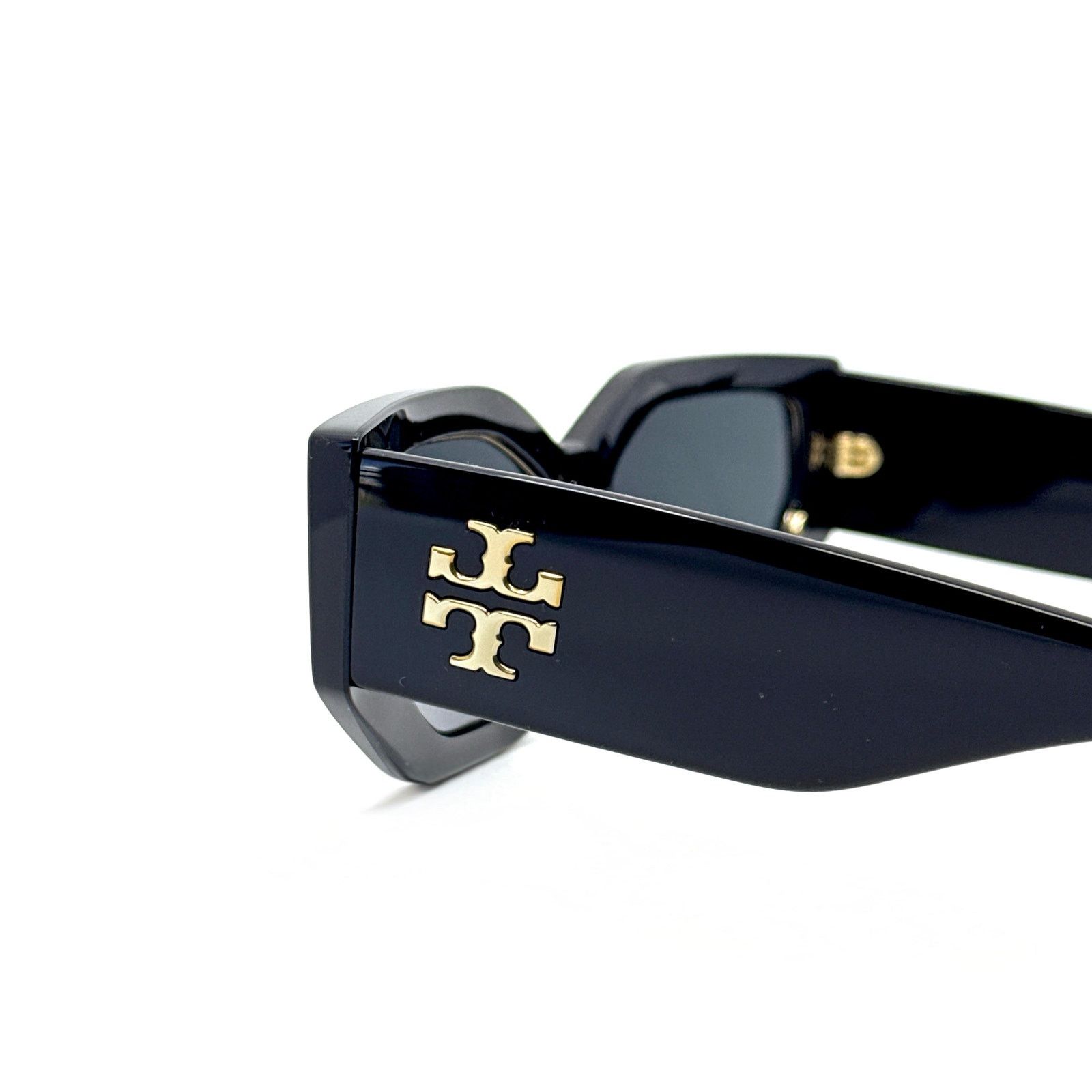 Tory Burch New, TORY BURCH Sunglasses TY9070U 179187 Authentic Size ONE SIZE - 7 Thumbnail