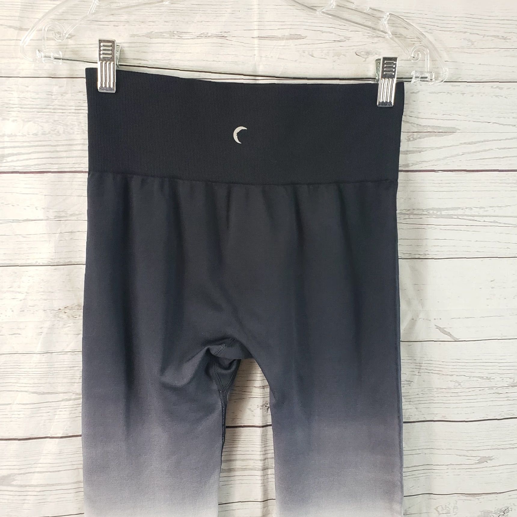 Vintage Zyia Womens Performance Hi-Rise Leggings Sz S Black Ombre Nylon Blend Compression Activewear Size 28" / US 6 / IT 42 - 4 Thumbnail