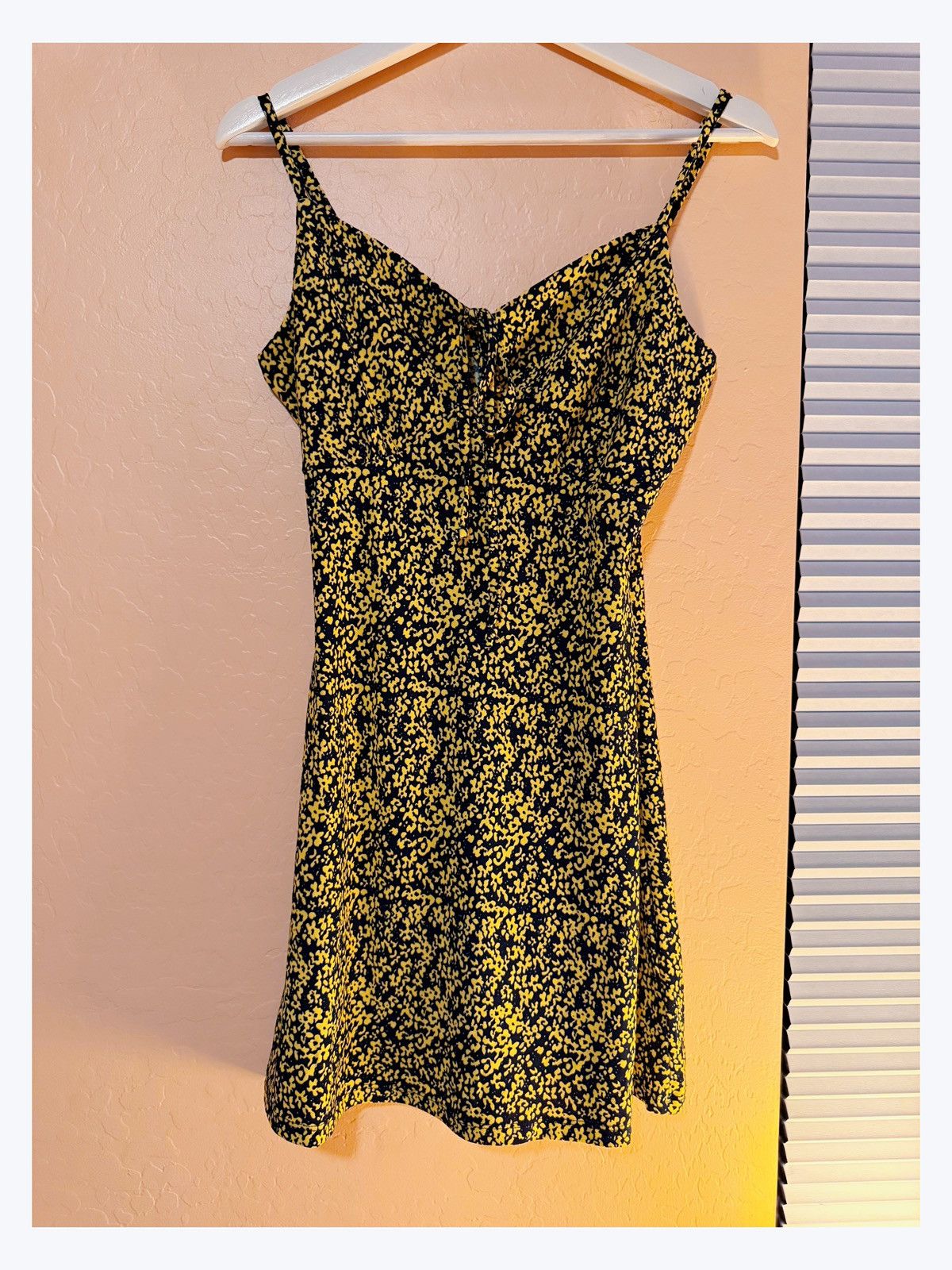 Other Wednesday’s Girl Yellow Floral Print Mini Dress Size M / US 6-8 / IT 42-44 - 1 Thumbnail