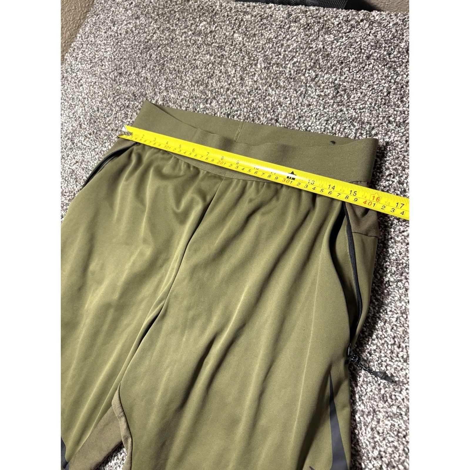 Nike Nike Training Pants Mens M Olive Green Snap Pockets 927360 Size US 31 - 6 Thumbnail