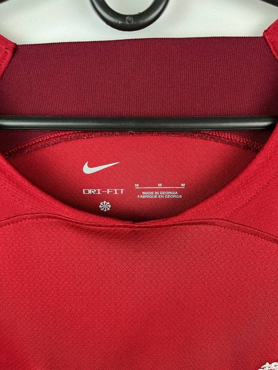 Vintage Liverpool Nike jersey t-shirts size M Size US M / EU 48-50 / 2 - 6 Thumbnail