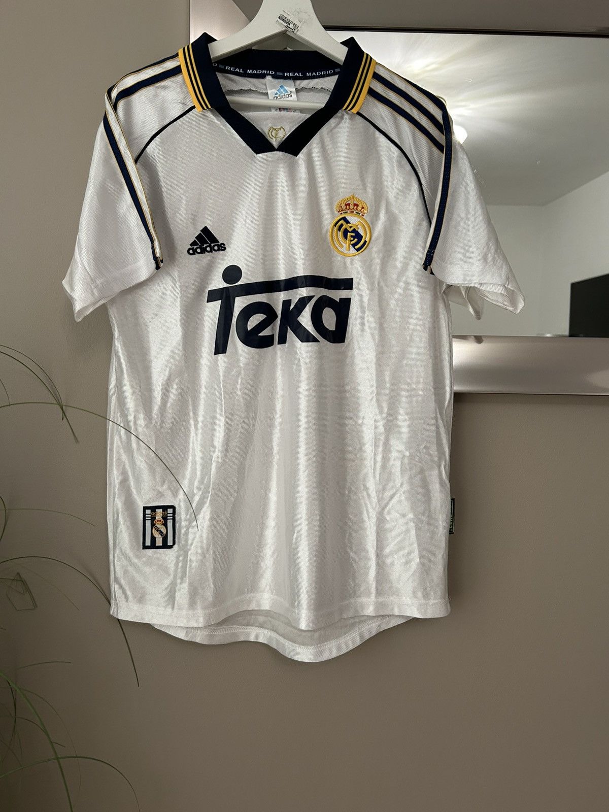 Adidas Adidas Real Madrid Vintage Home Jersey Teka 1998–2001–Size L Size US L / EU 52-54 / 3 - 3 Thumbnail