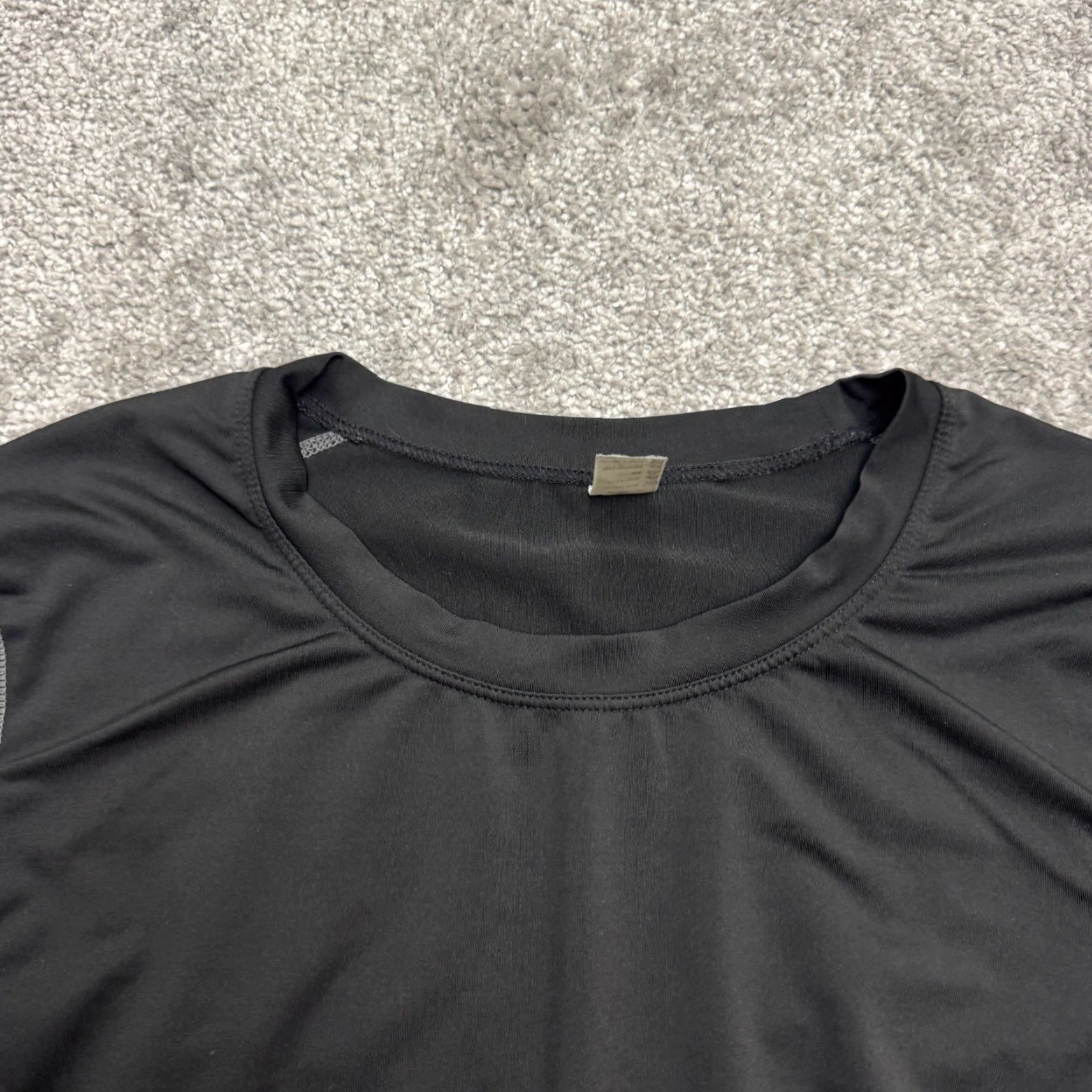 Vintage Unbranded Performance Long Sleeve Athletic Shirt Womens Sz S Black Crewneck Run Size S / US 4 / IT 40 - 4 Thumbnail