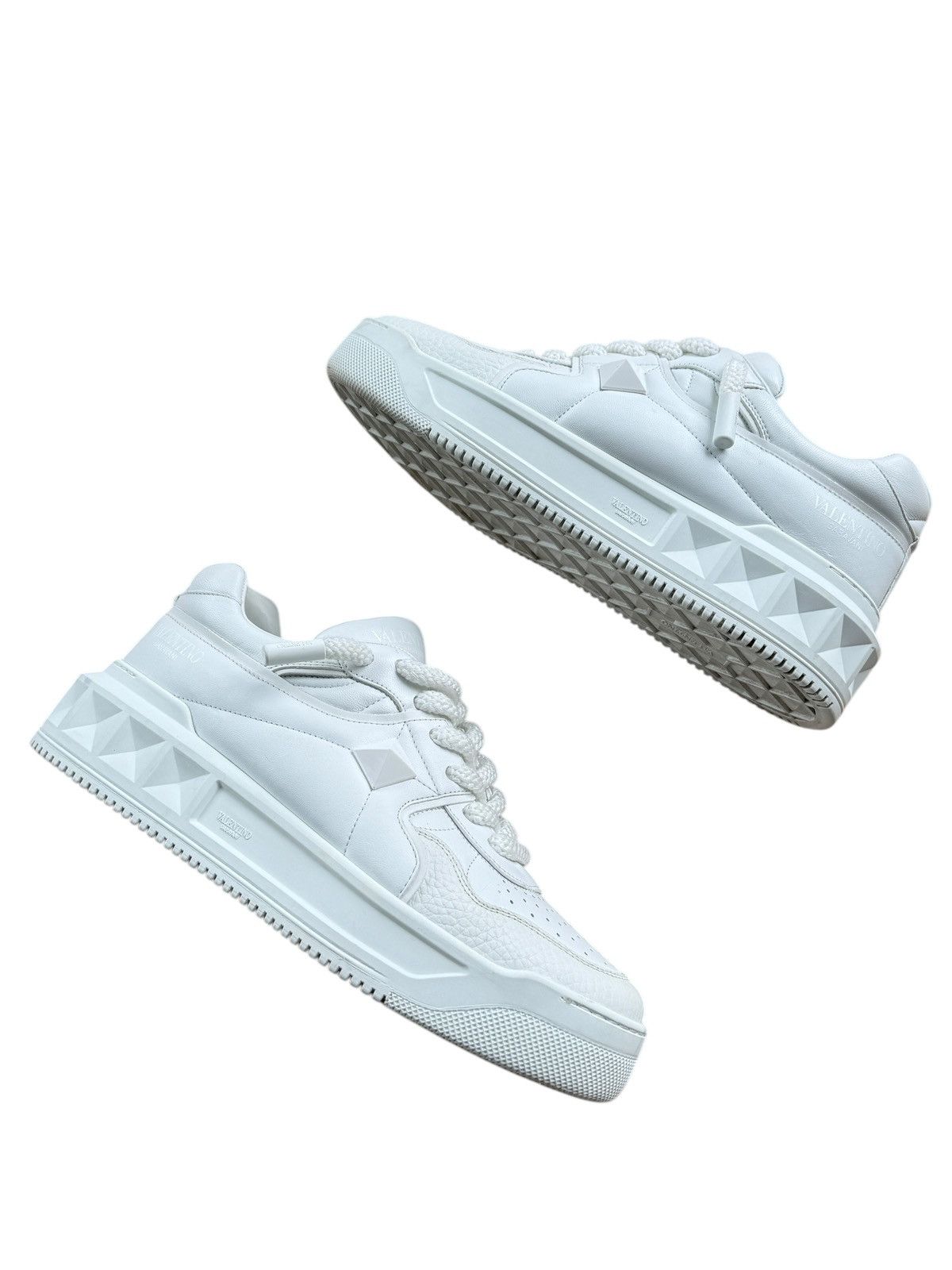 Valentino Valentino One Stud XL White Trainer Sneakers Size US 11.5 / EU 44-45 - 2 Thumbnail