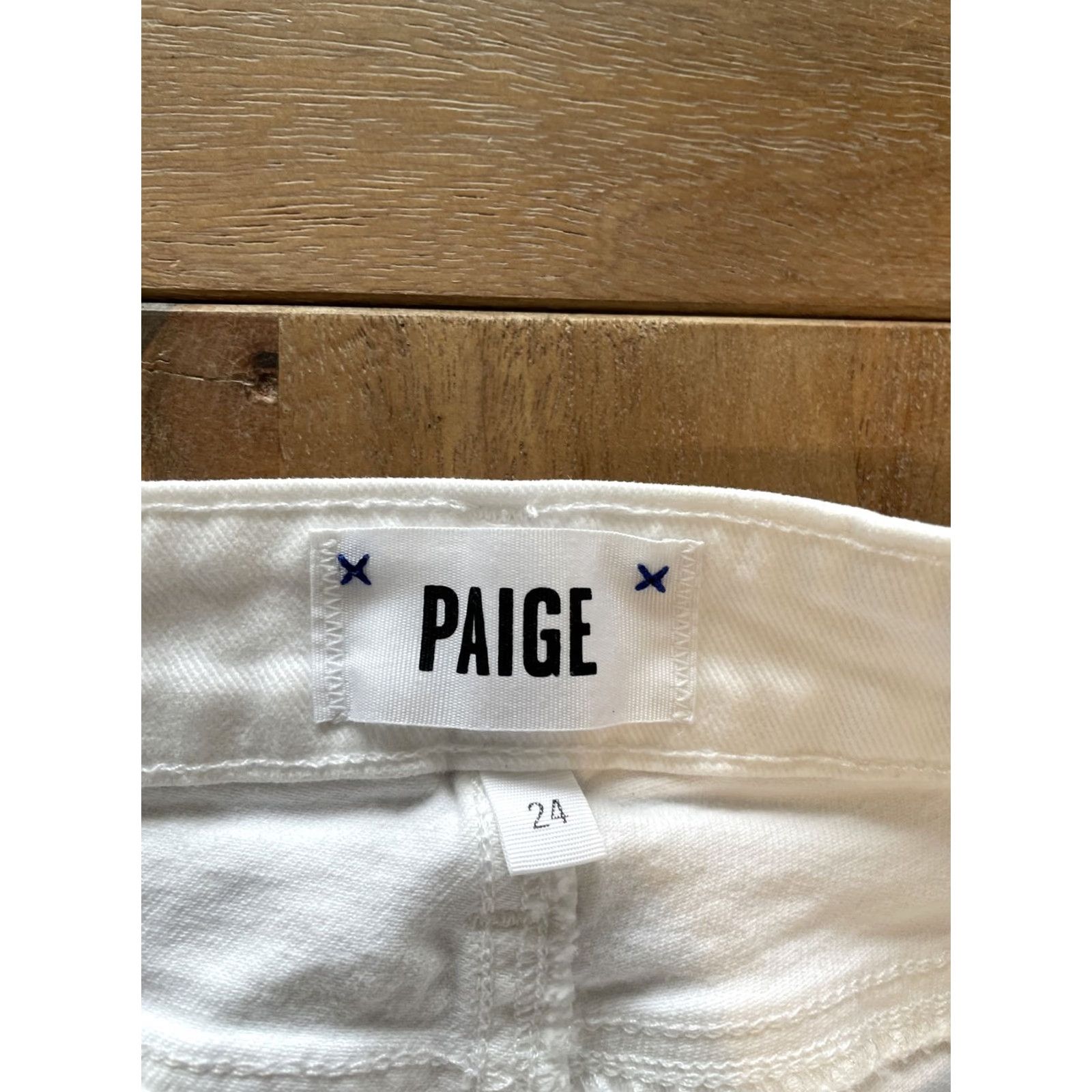 Paige Paige Verdugo Crop Jeans White Denim Slim 24 Womens USA Cropped Distressed Logo Button Zip Inseam 25 Size 42" / US 20 - 3 Thumbnail