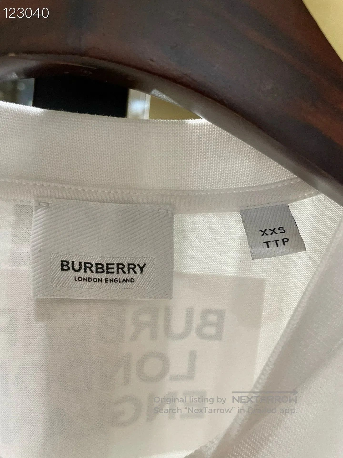 Burberry Burberry Classic Crown Deer Short Sleeve T. Size US XXS / EU 40 - 3 Thumbnail