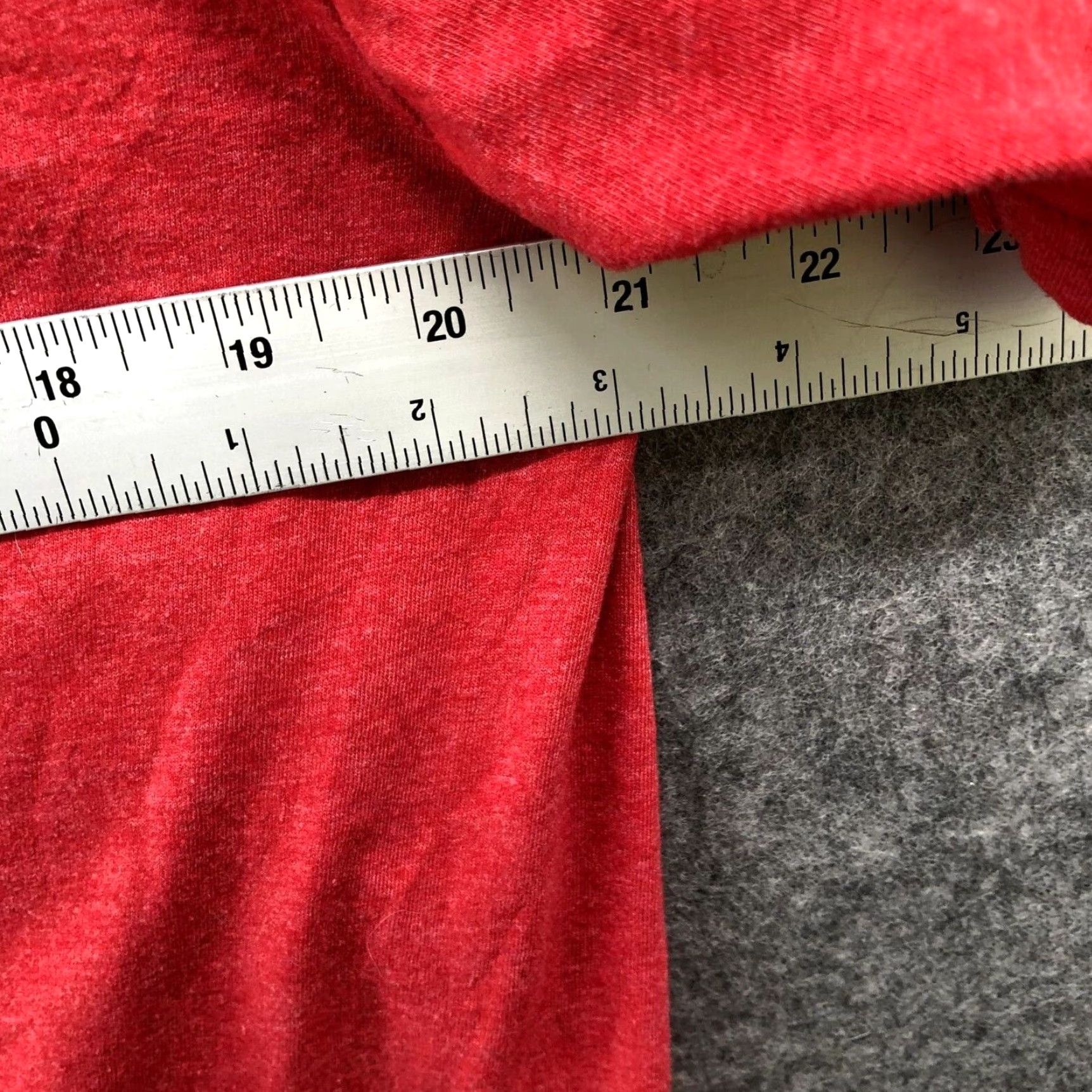 Vintage Hybrid T-Shirt Men's XL Red Cotton Blend Taco Bout It Crew Neck Short Sleeve - Men's Tee - Mens Size US XL / EU 56 / 4 - 6 Thumbnail