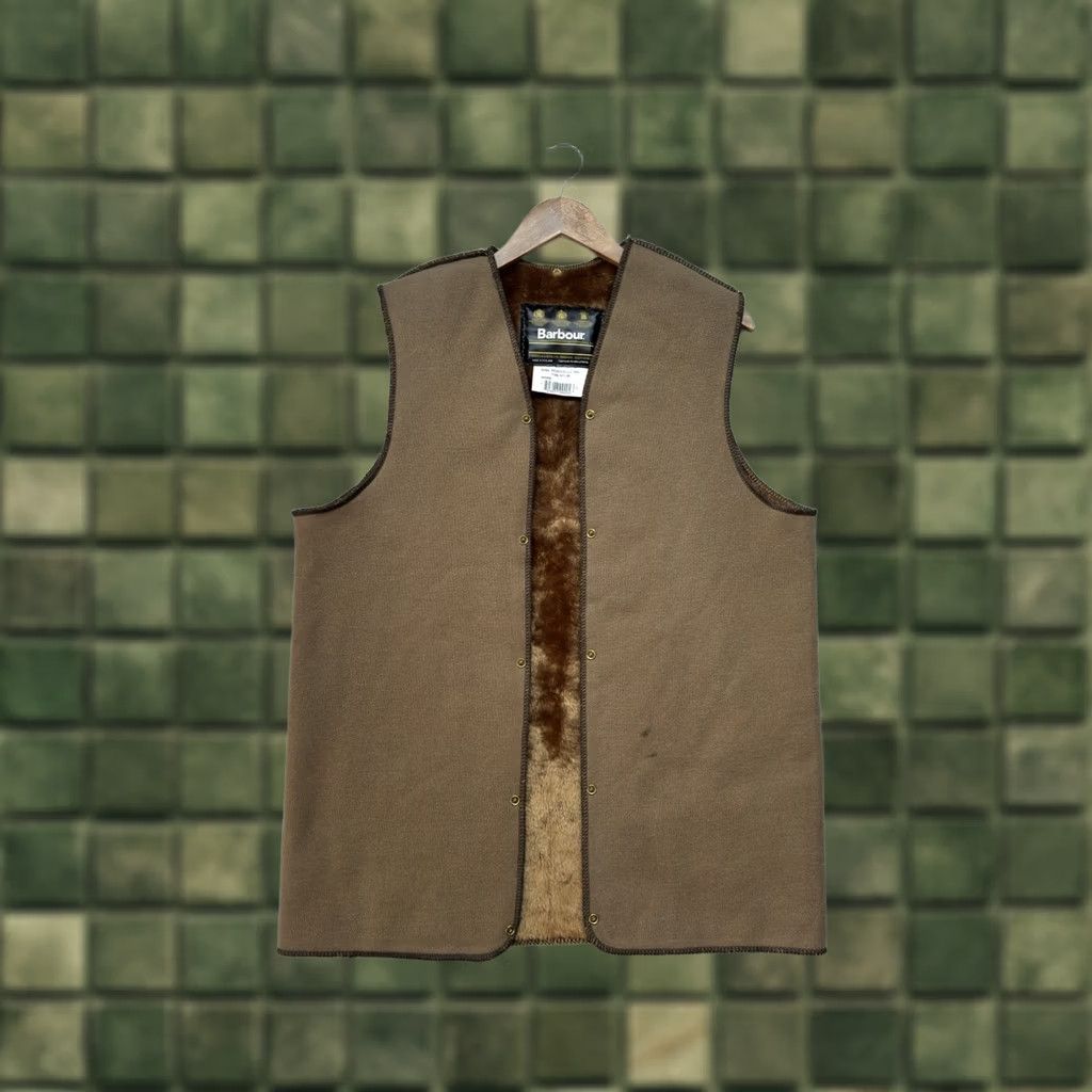 Barbour VINTAGE Barbour A295 Men Quilted Vest Wool/Polyester Lining Acrylic Size M Brown Size US M / EU 48-50 / 2 - 1 Thumbnail