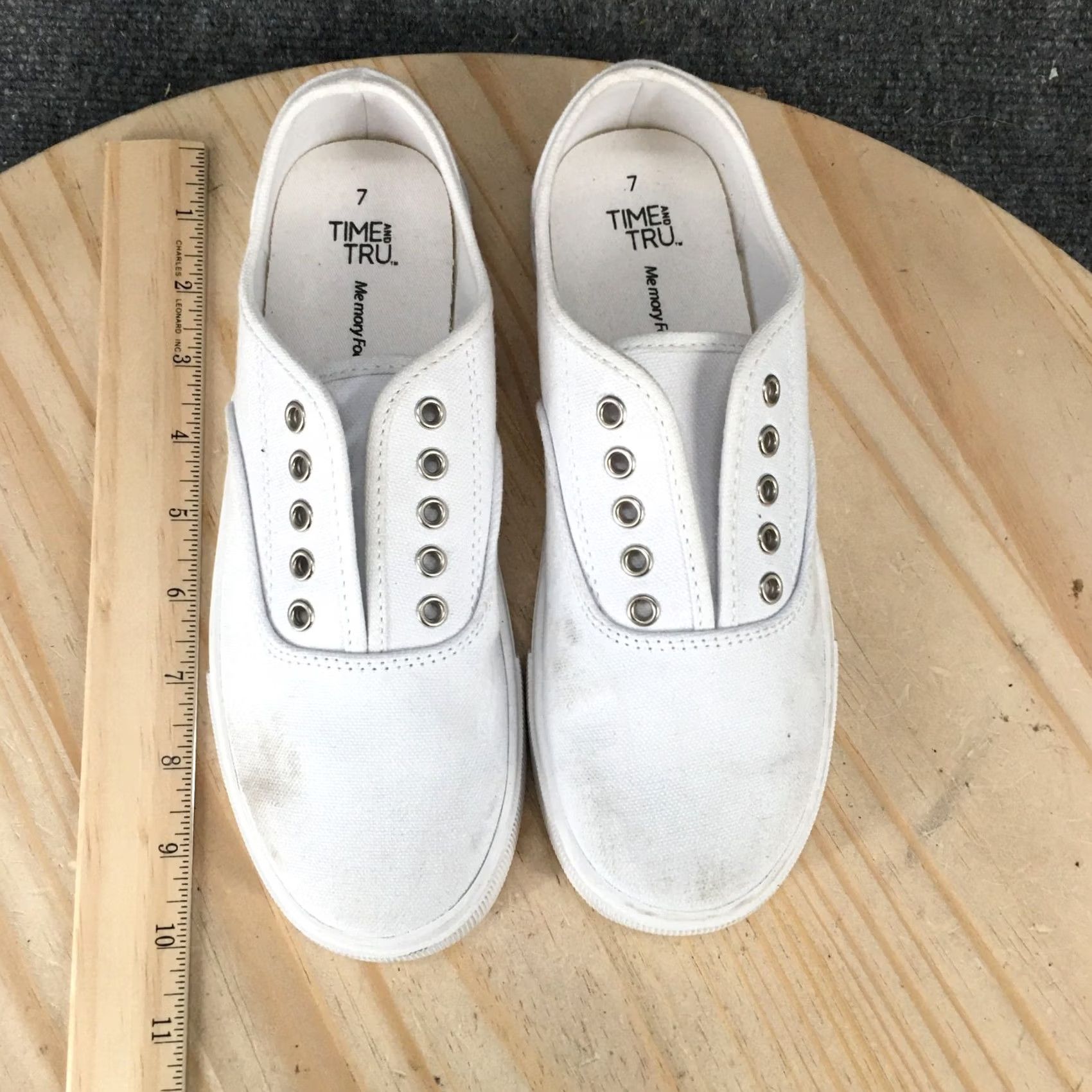 Vintage Time and Tru Shoes Womens White Casual Sneakers Canvas Round Toe Low Top Size M / US 6-8 / IT 42-44 - 6 Thumbnail