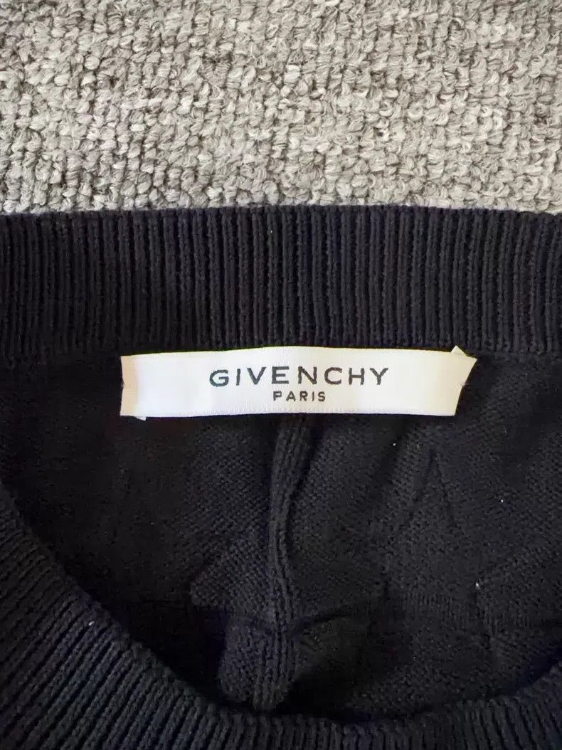 Givenchy Givenchy Starry Print Crewneck Sweatshirt Size US L / EU 52-54 / 3 - 3 Thumbnail