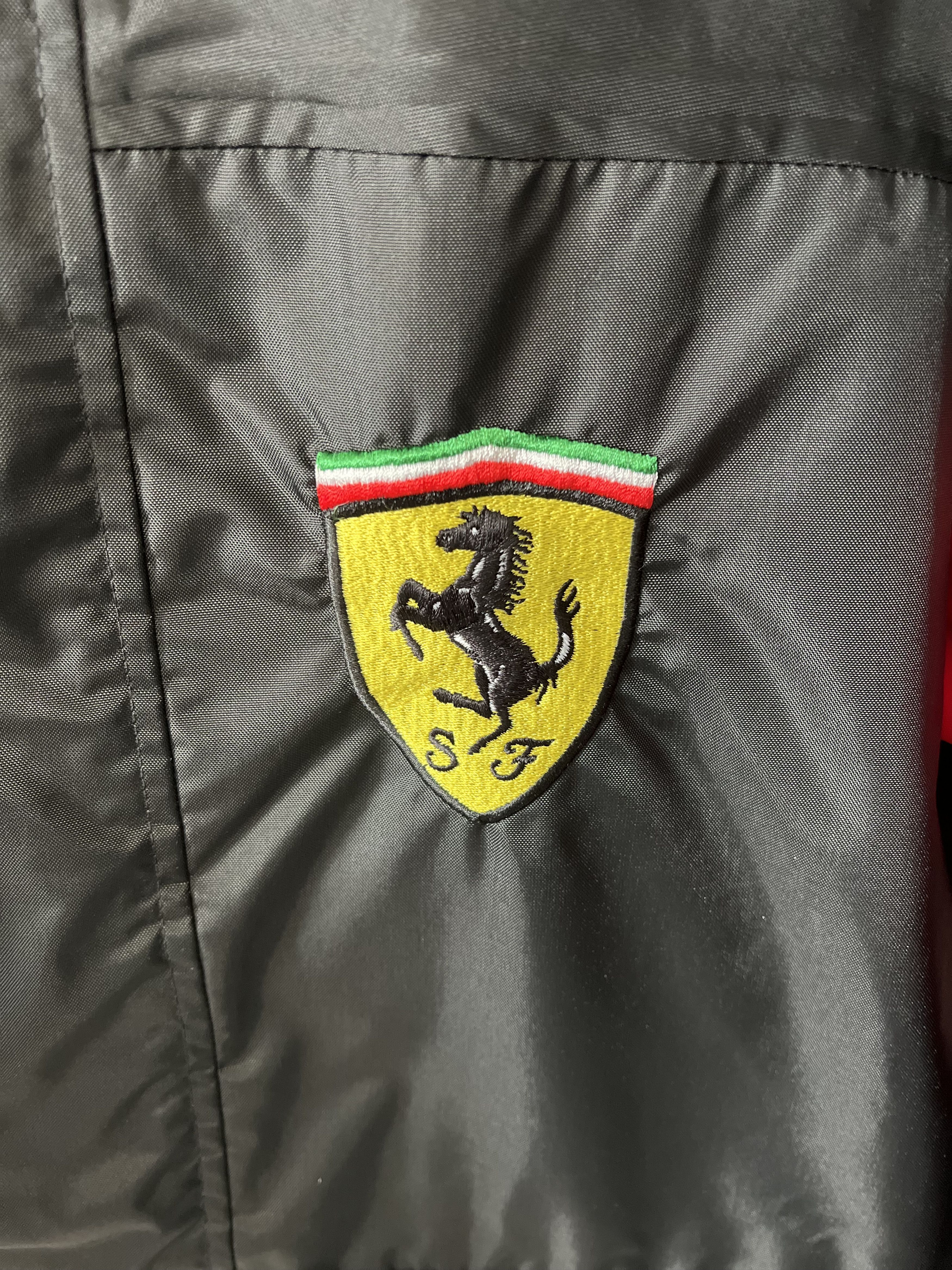 Ferrari Vintage Ferrari Racing F1 1996 Jacket size L Size US L / EU 52-54 / 3 - 8 Thumbnail