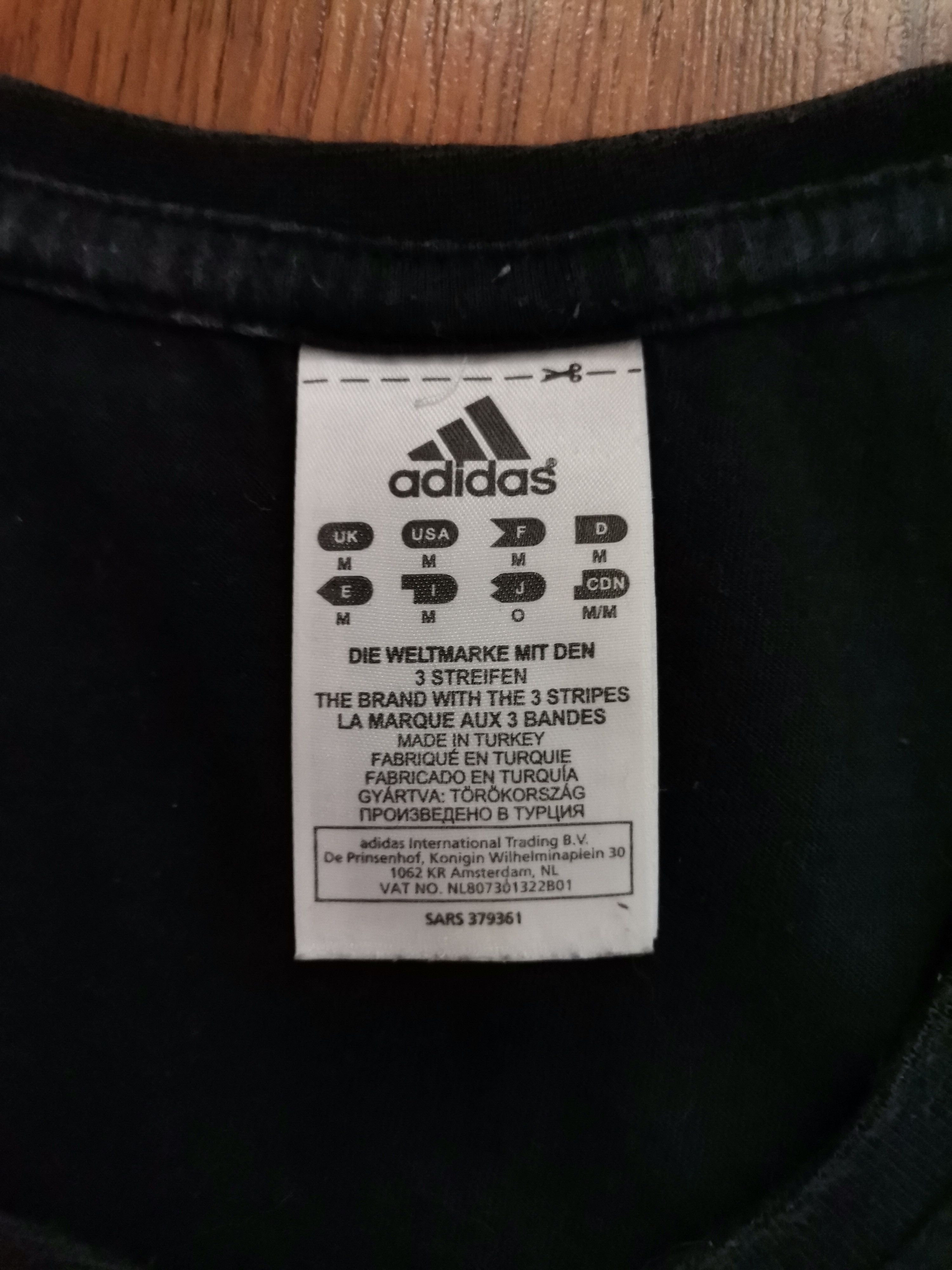 Adidas Vintage Adidas T-Shirt Size US M / EU 48-50 / 2 - 3 Thumbnail