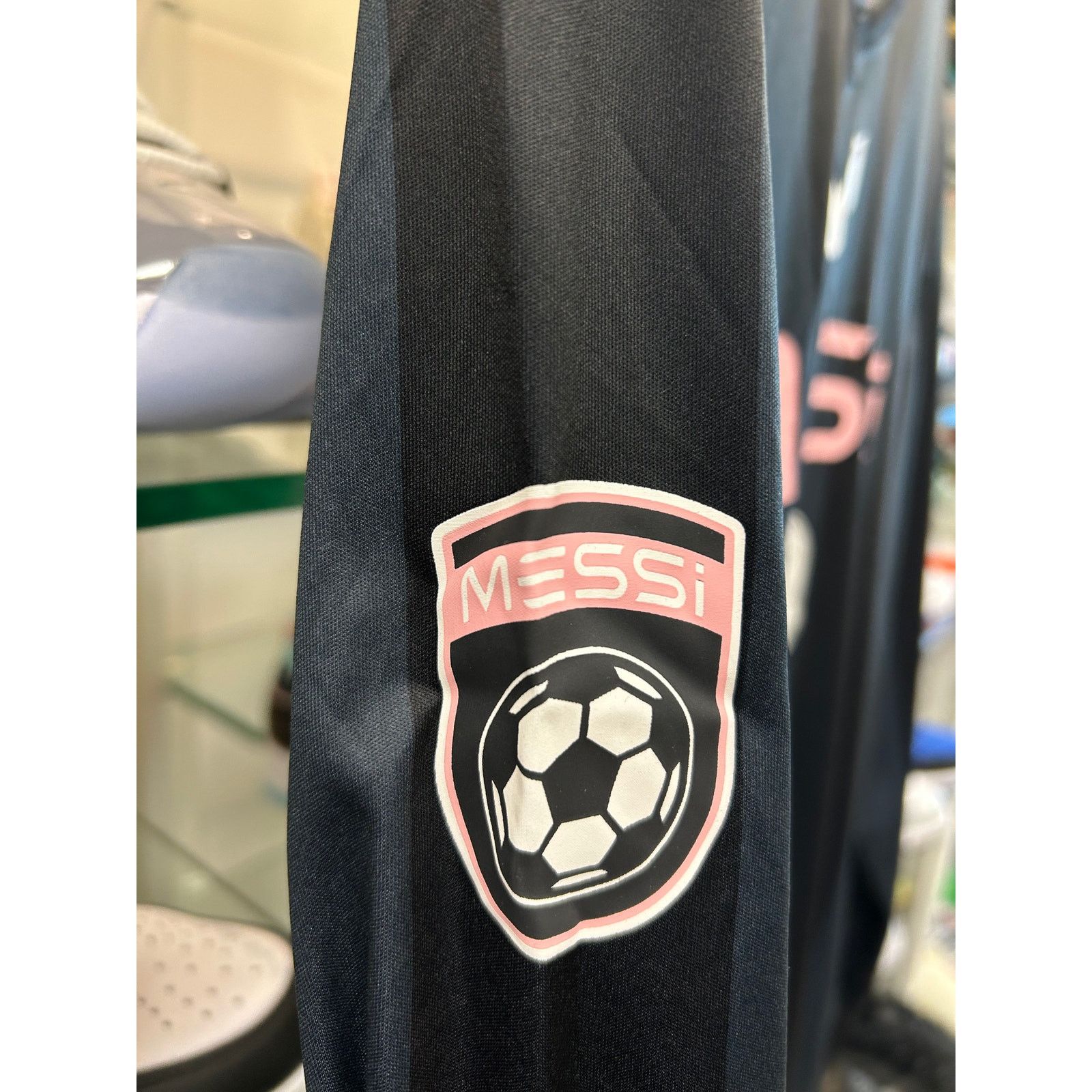 MLB Lionel Messi Collection long sleeve soccer jersey #10 size L Size US L / EU 52-54 / 3 - 5 Thumbnail
