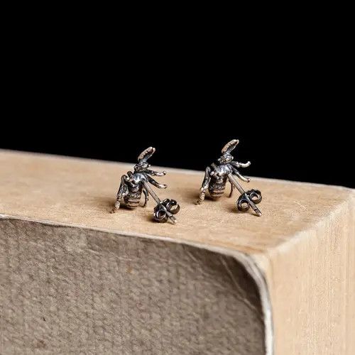 Jewelry Ant Rare Earrings One Pairs Chrome Jewelry Size ONE SIZE - 2 Thumbnail