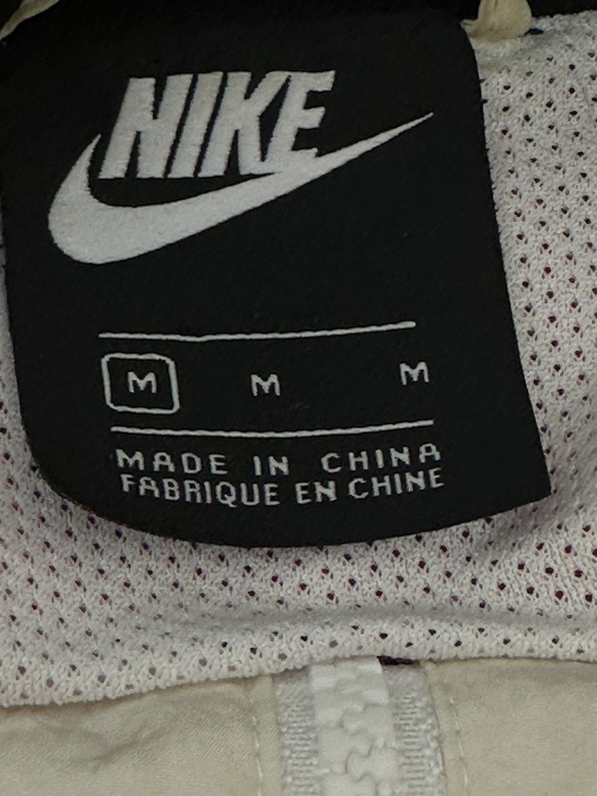 Nike Nike Light Puffy " Swoosh " Text Logo Jacket Sz. Medium M Size US M / EU 48-50 / 2 - 7 Thumbnail
