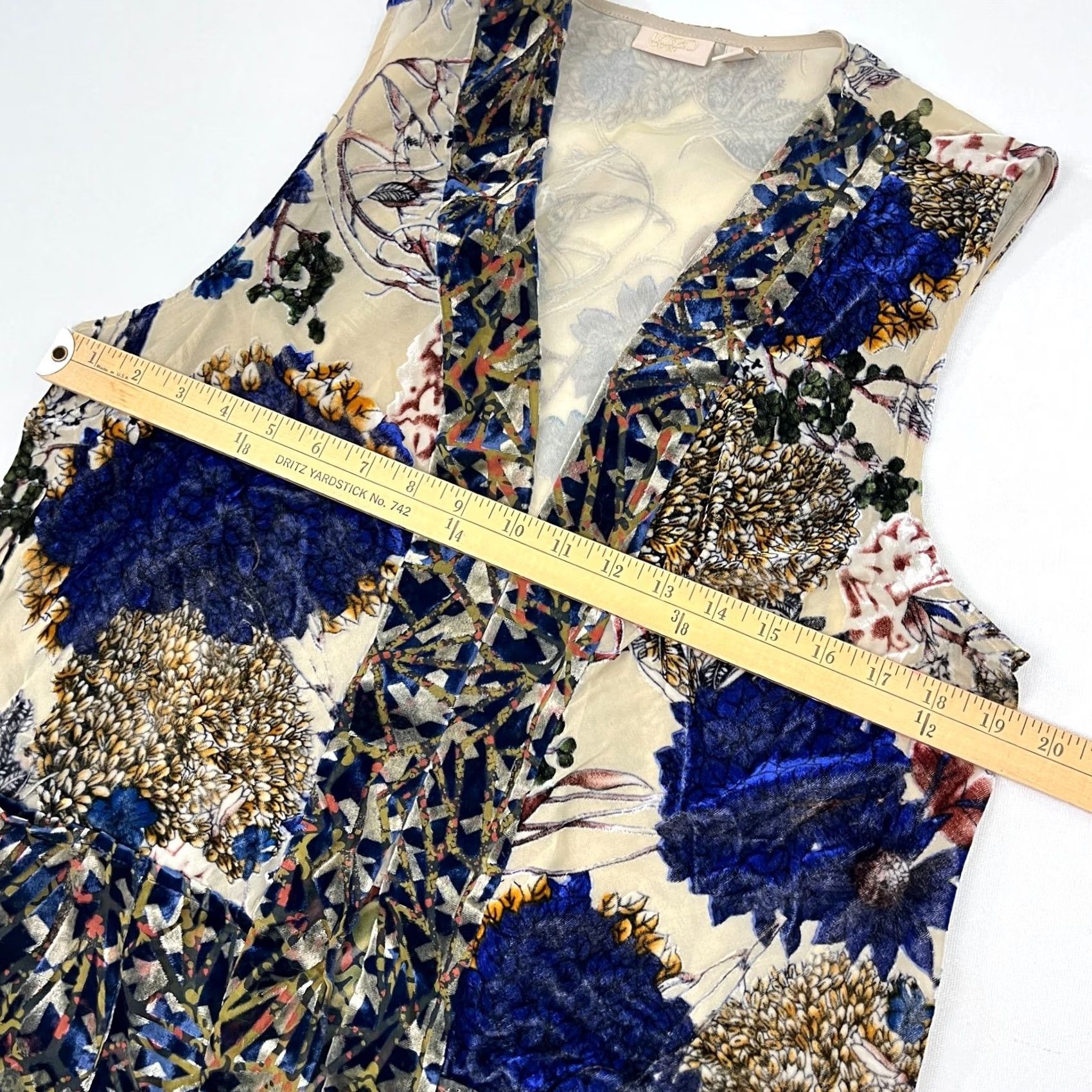 Vintage VINTAGE? No. LOGO Lavish Womens S Velvet Sheer Blue Floral Open Front Tunic Top Sleeveless Size S / US 4 / IT 40 - 5 Thumbnail