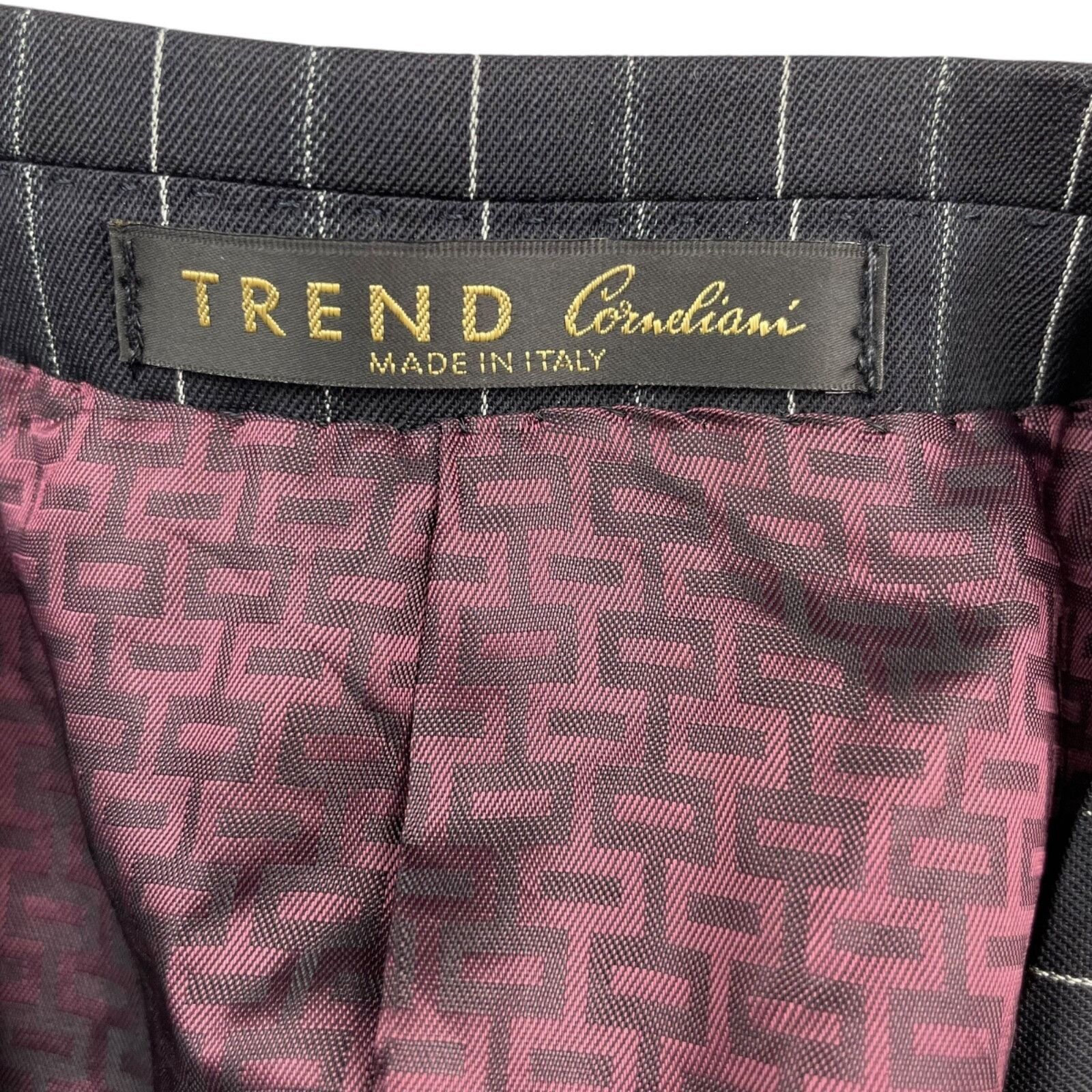 Corneliani Corneliani Trend Men's 2-Button Suit Black Bold Pinstripe • Size 42L - 5 Thumbnail