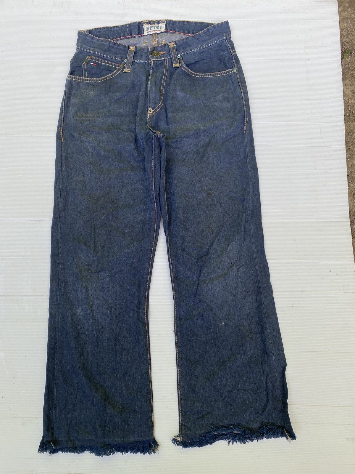 Tommy Hilfiger × Vintage Vintage tommy hilfinger brcy denim Size US 32 / EU 48 - 1 Thumbnail
