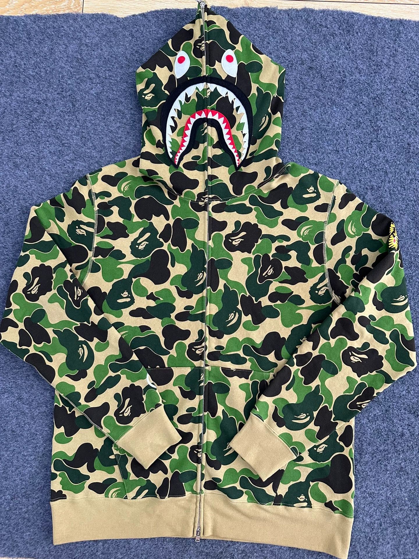 Bape Bape X Multi Shark Sweatshirt Pullover Size US XXL / EU 58 / 5 - 1 Thumbnail
