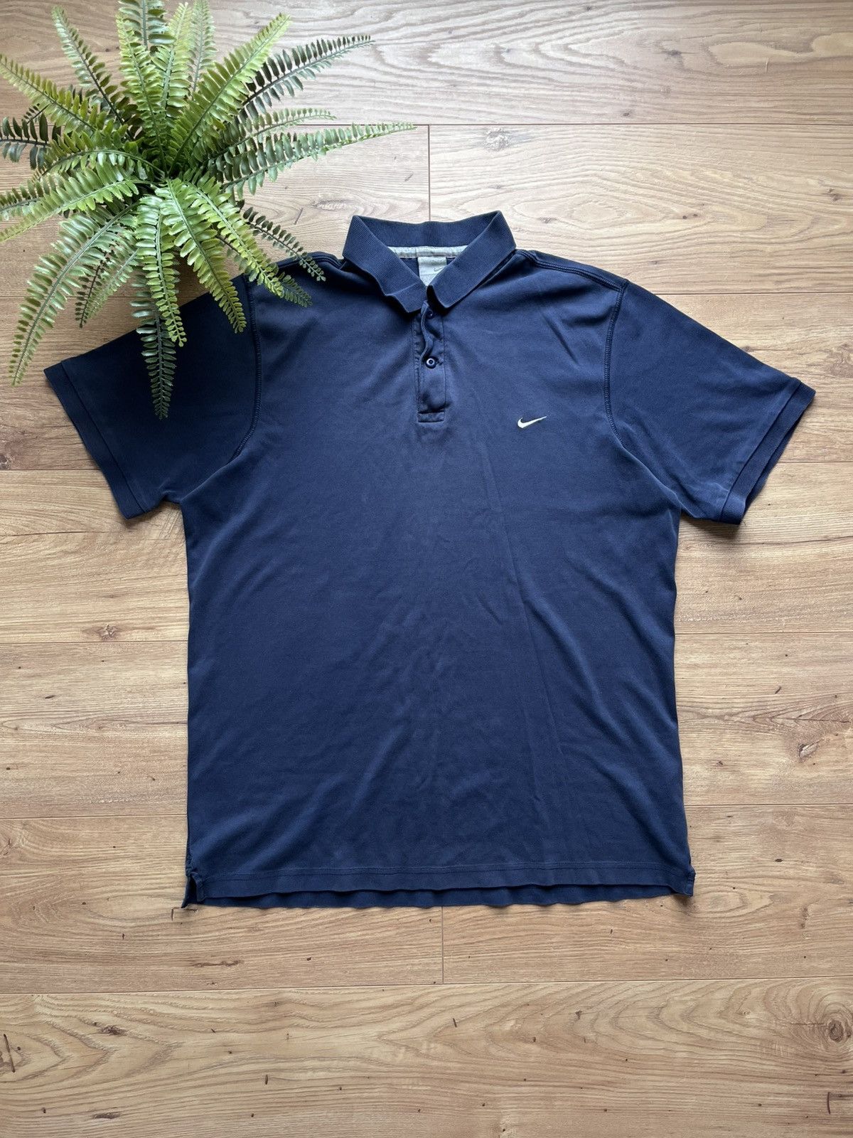 Nike 90’s NIKE RETRO SUNFADED SWOOSH LOGO Y2K BASIC POLO TEE Size US XL / EU 56 / 4 - 1 Thumbnail