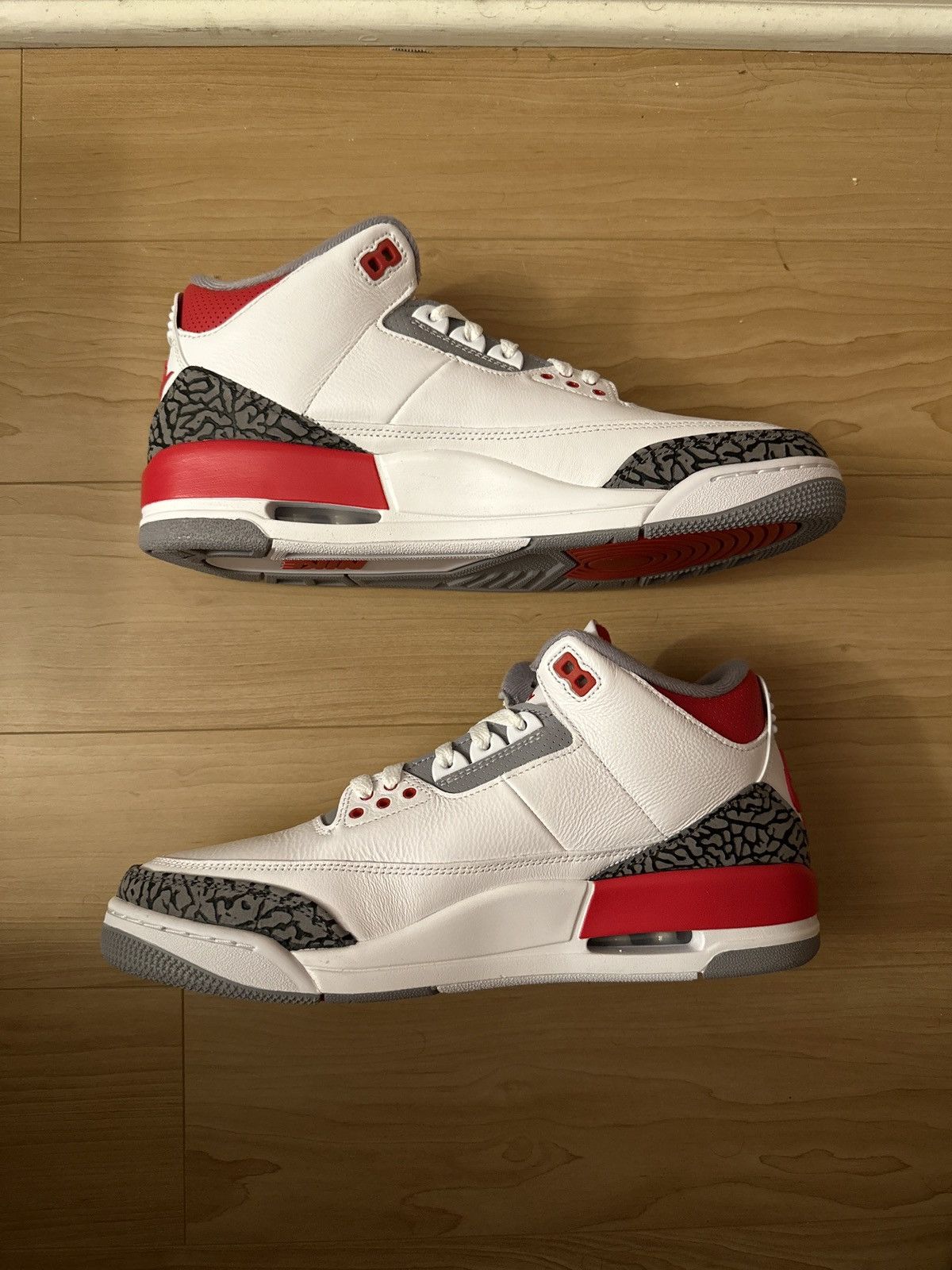Other Nike Air Jordan 3 Retro Fire Red Size US 11 / EU 44 - 1 Thumbnail
