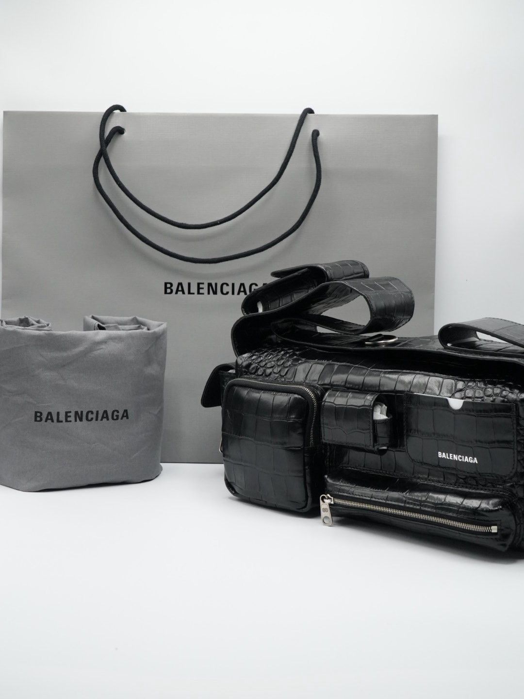 Balenciaga Balenciaga Black Croc Embossed Small Superbusy Sling Bag Size ONE SIZE - 1 Thumbnail