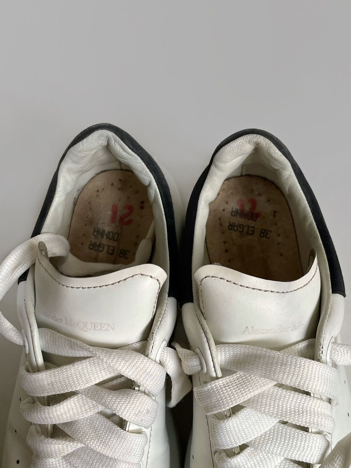 Alexander McQueen Alexander McQueen oversized leather sneakers Size US 8 / IT 38 - 8 Thumbnail