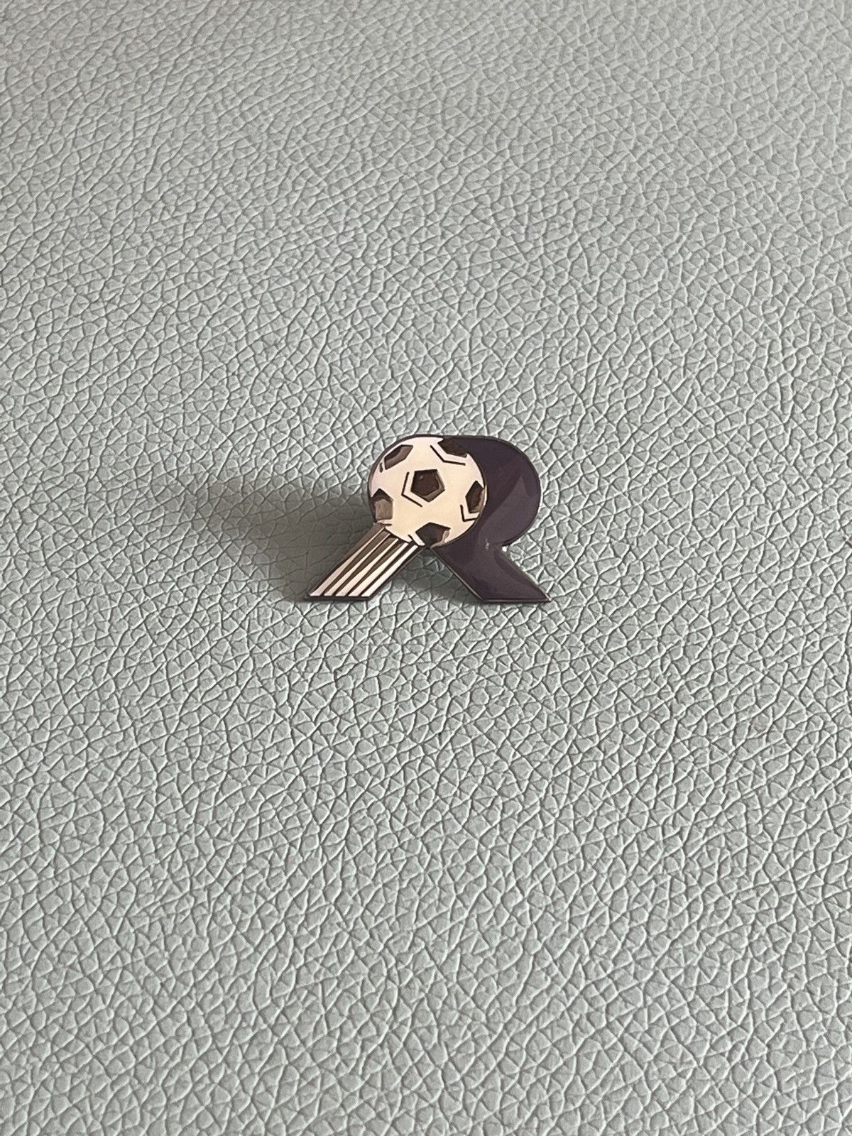 Vintage Reggina logo vintage pin Size ONE SIZE - 1 Thumbnail