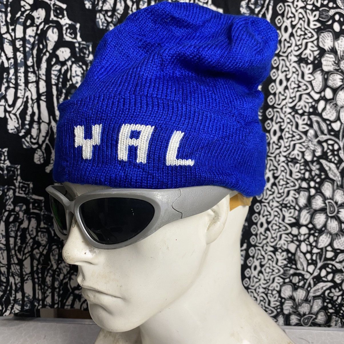 2000s y2k YAL 100% acrylic usa made beanie hats