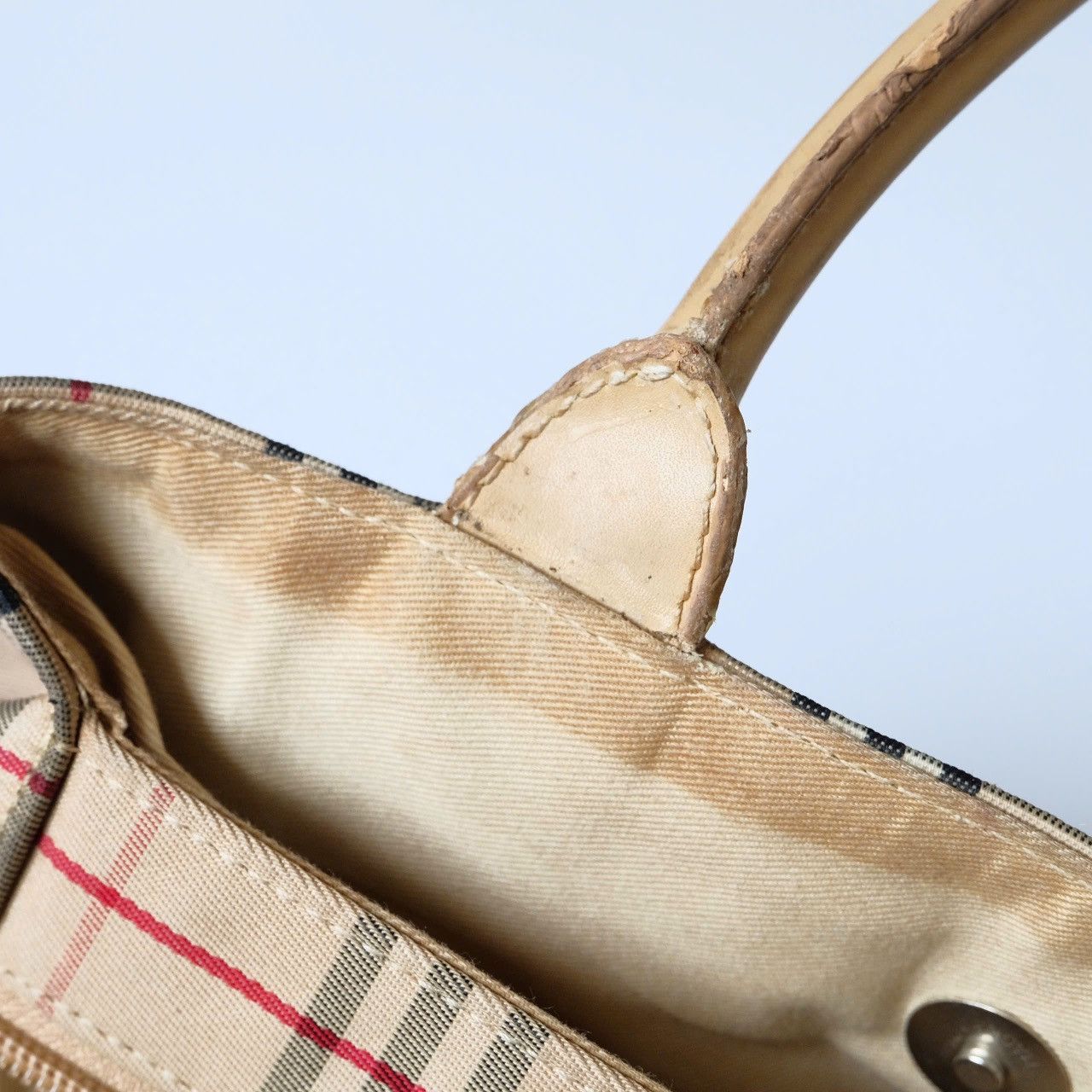 Burberry Burberry Nova Check Handbag Size ONE SIZE - 7 Thumbnail