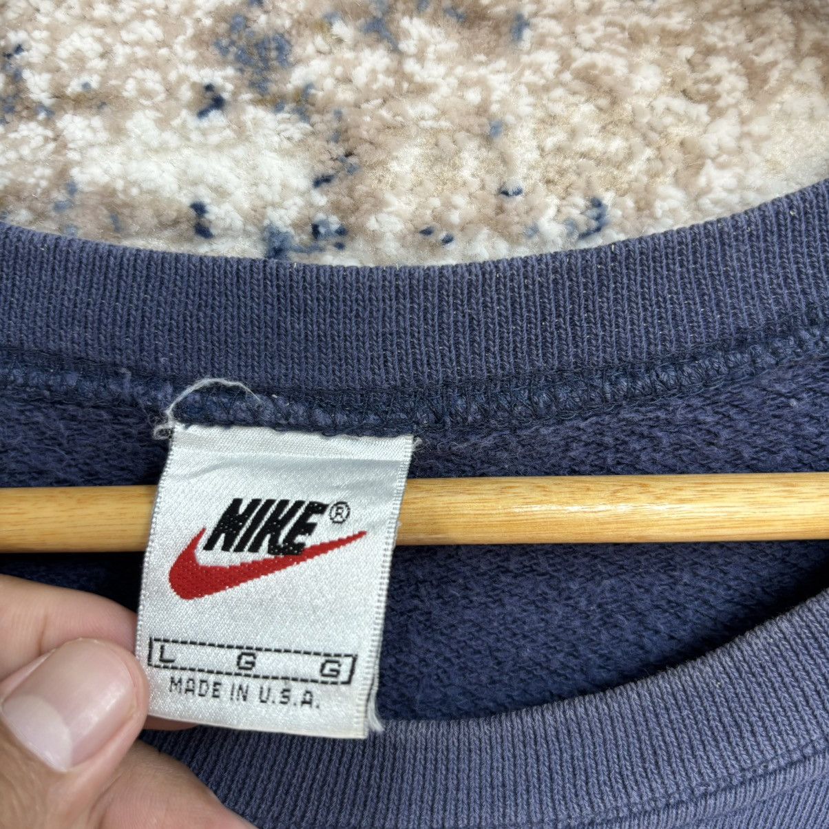 Nike × Vintage VINTAGE 90s NIKE BIG LOGO CREW NECK SWEATSHIRT Size US L / EU 52-54 / 3 - 5 Thumbnail