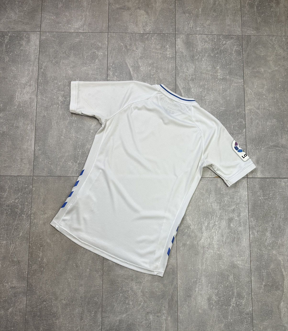 Vintage Vintage Hummel CD Tenerife LaLiga Soccer Jersey Size US S / EU 44-46 / 1 - 12 Thumbnail