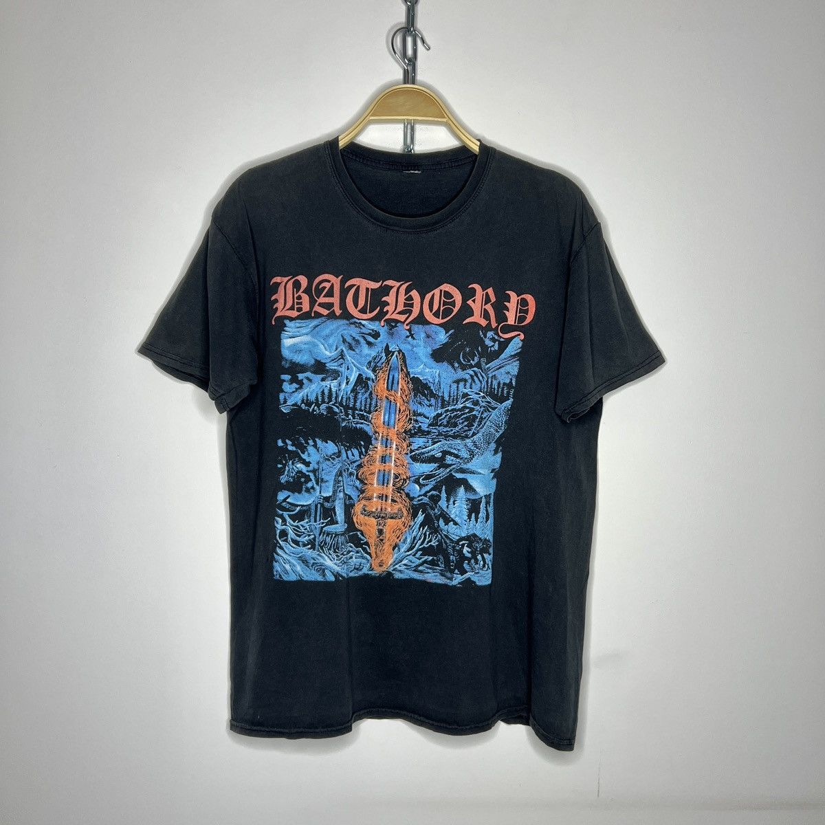 Band Tees Vintage Bathory Blood On Ice 1996 Tshirt Tee Faded Size US M / EU 48-50 / 2 - 1 Thumbnail