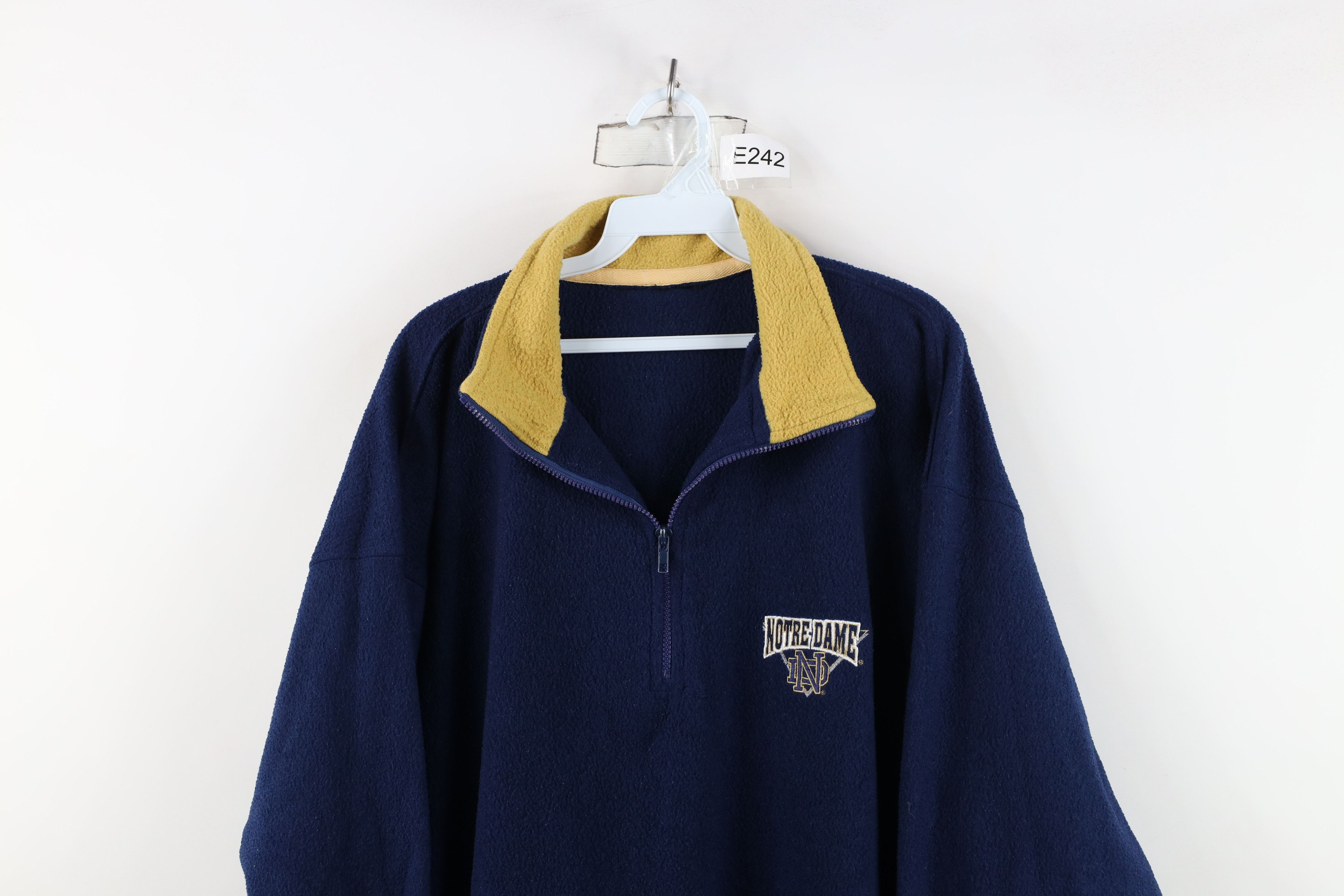 Vintage Vintage 90s Notre Dame University Half Zip Fleece Sweater Size US XXL / EU 58 / 5 - 2 Thumbnail