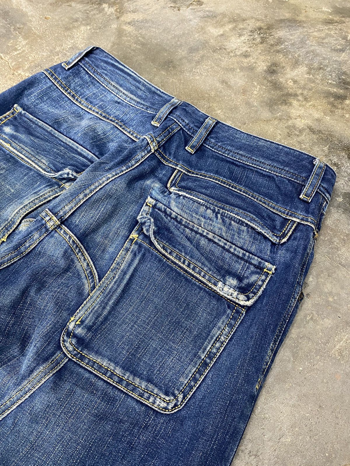 Diesel × Japanese Brand × Vintage Diesel industries blue jeans wash japanese brand Size US 28 / EU 44 - 12 Thumbnail