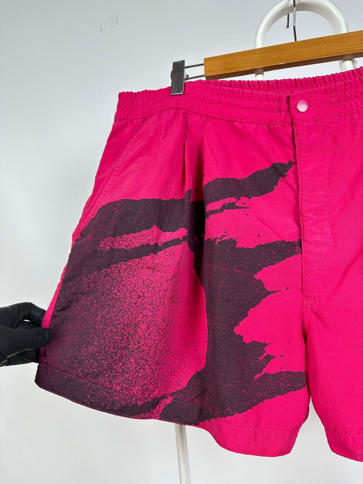 Nike Vintage Nike Challenge Court Nylon Pink Shorts Andre Agassi Size US 36 / EU 52 - 9 Thumbnail