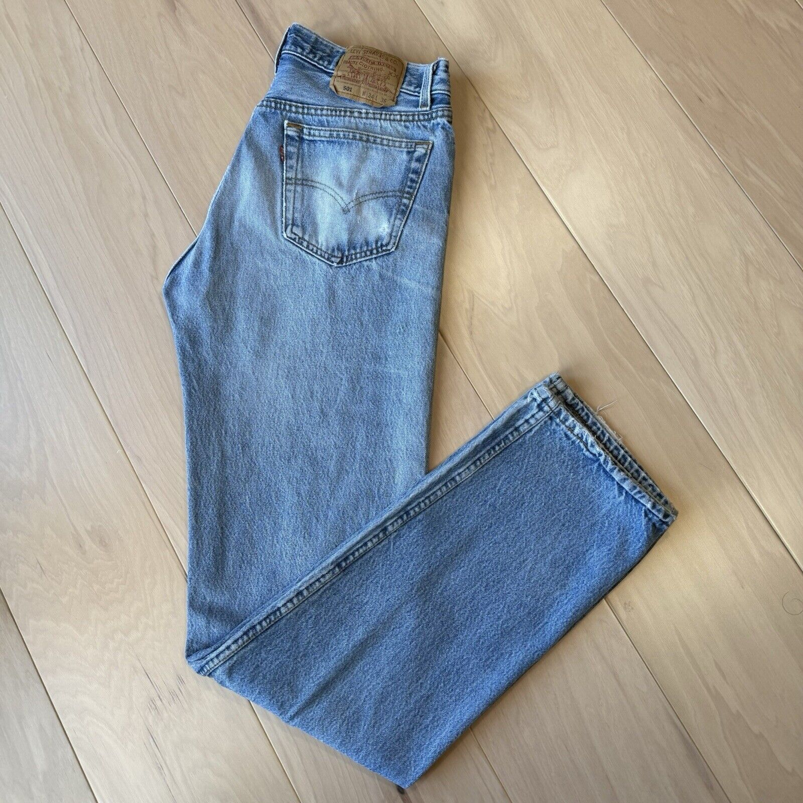 Levi's × Vintage Vintage Levis 501 Jeans 33 Blue Denim Made in USA Workwear Size US 33 - 11 Thumbnail