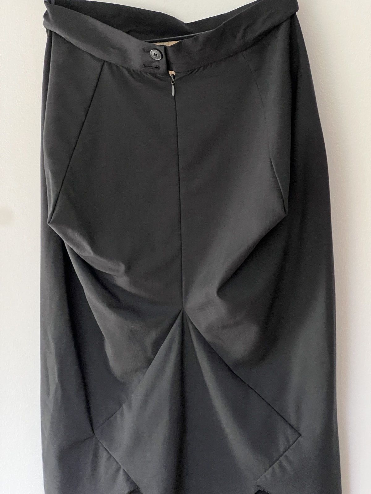 Vivienne Westwood Vivienne Westwood dark drey bias skirt Size 28" / US 6 / IT 42 - 11 Thumbnail