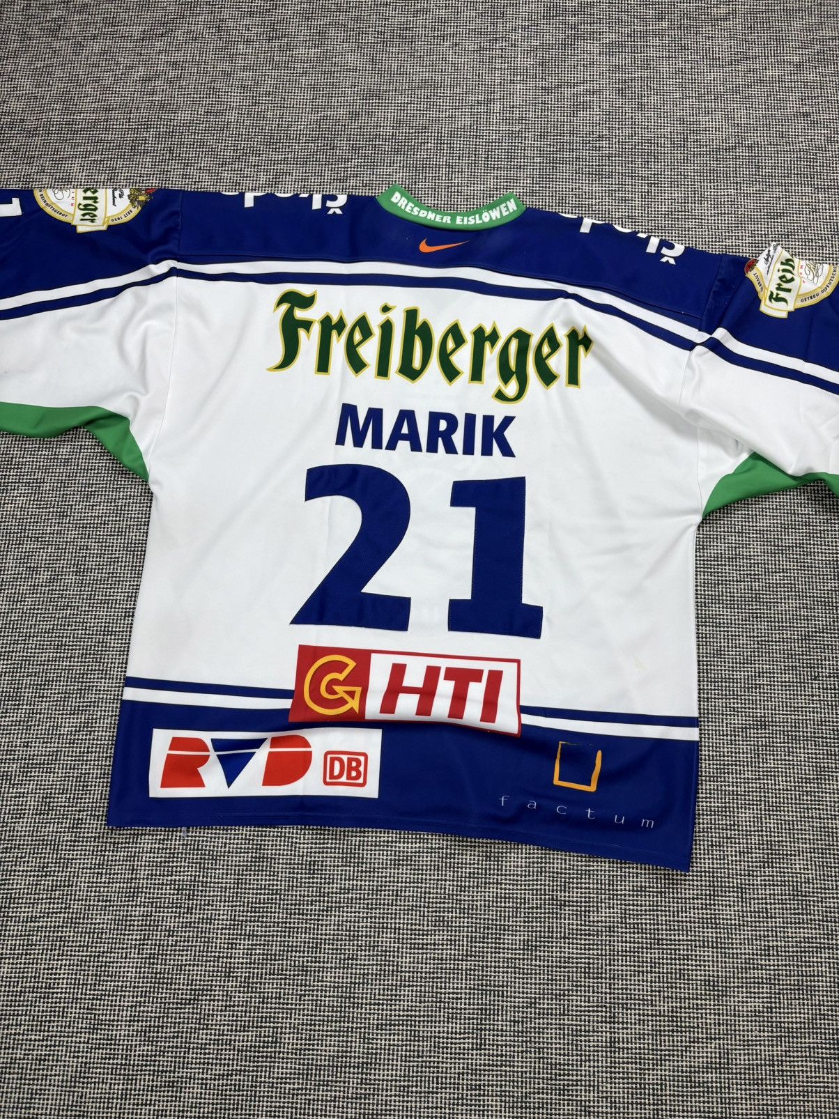 Other 08/09 Game Worn Dresdner Eislowen #21 Marik hockey jersey Size US XXL / EU 58 / 5 - 2 Thumbnail