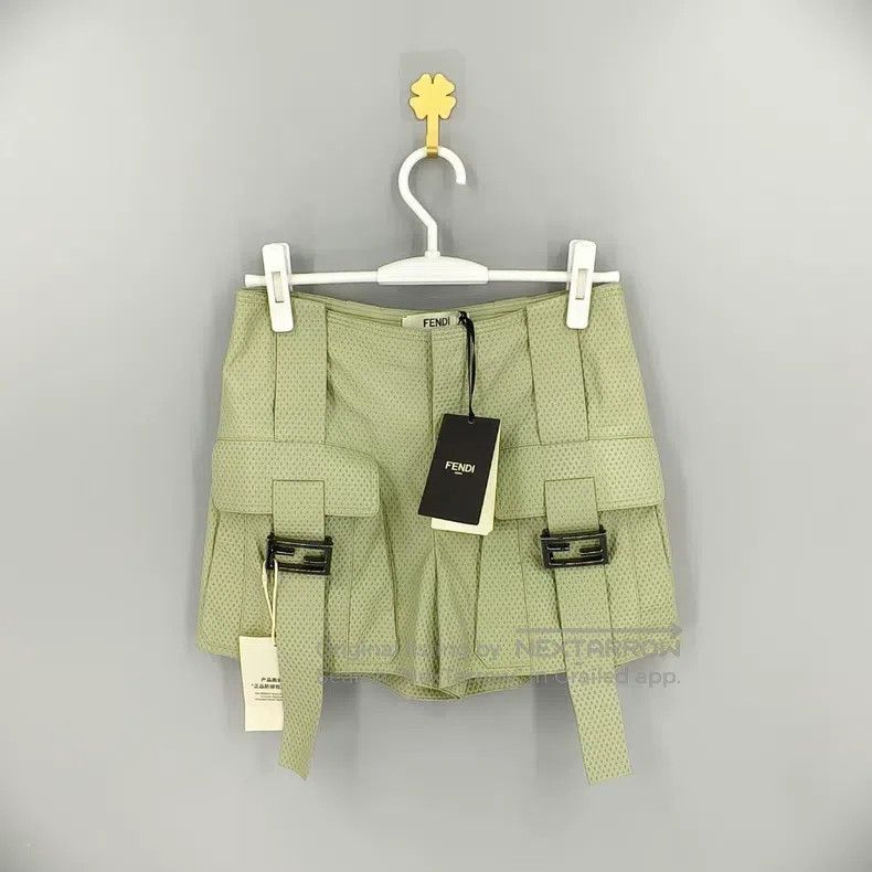 Fendi Fendi SS23 leather mid-rise drawstring cargo casual shorts Size 42" / US 20 - 1 Thumbnail